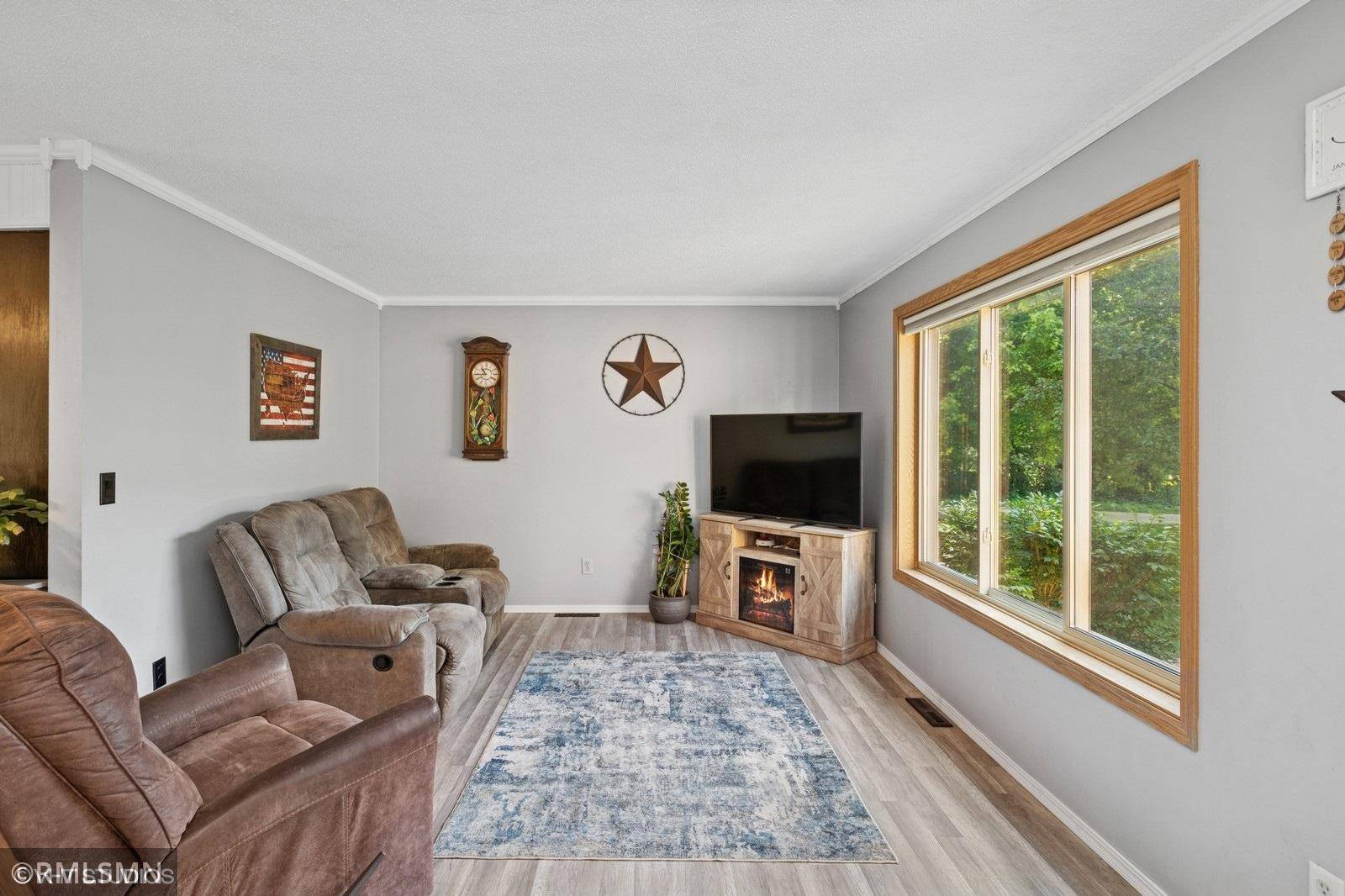 Cannon Falls, MN 55009,6537 Spruce DR