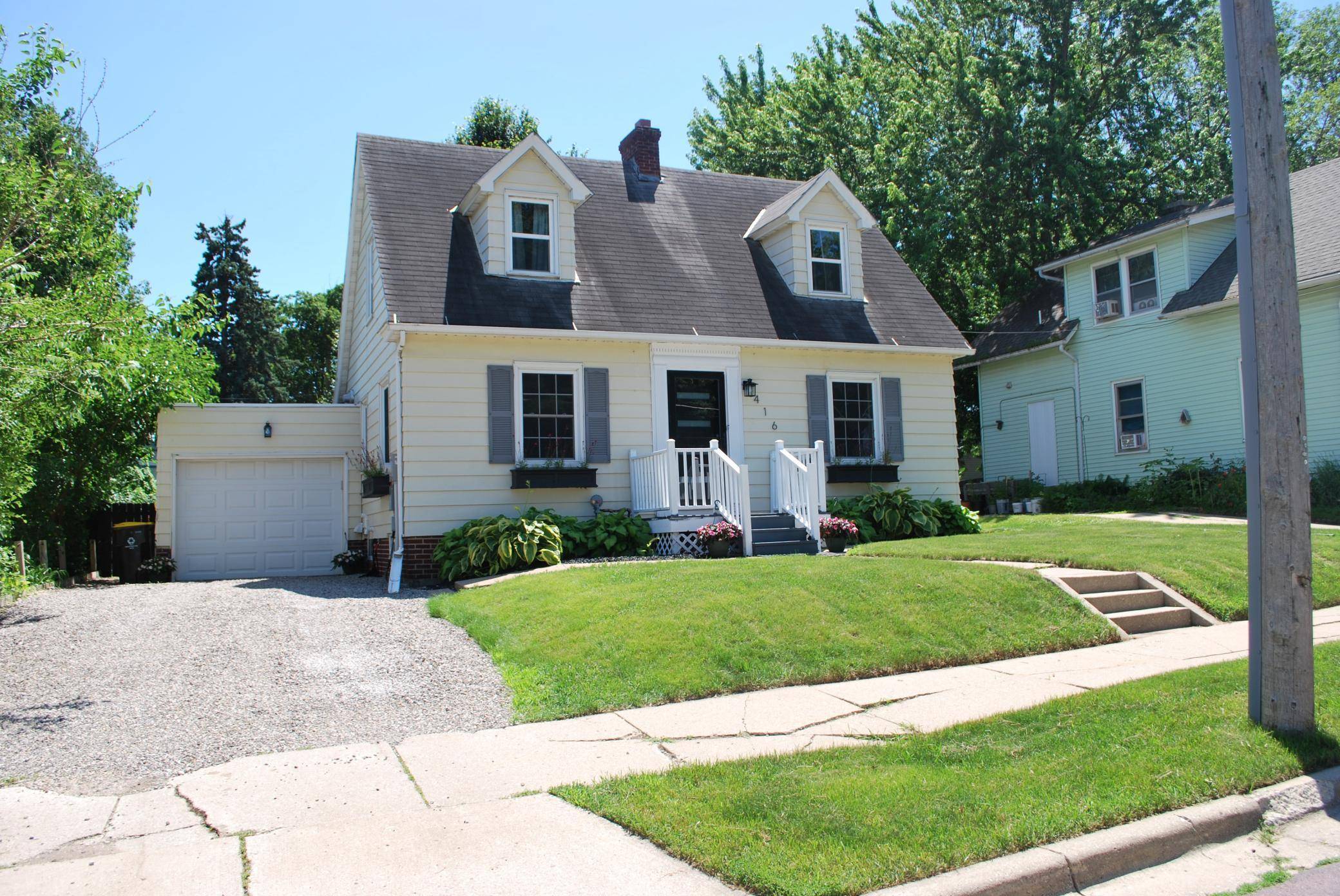 Fairmont, MN 56031,416 Victoria ST
