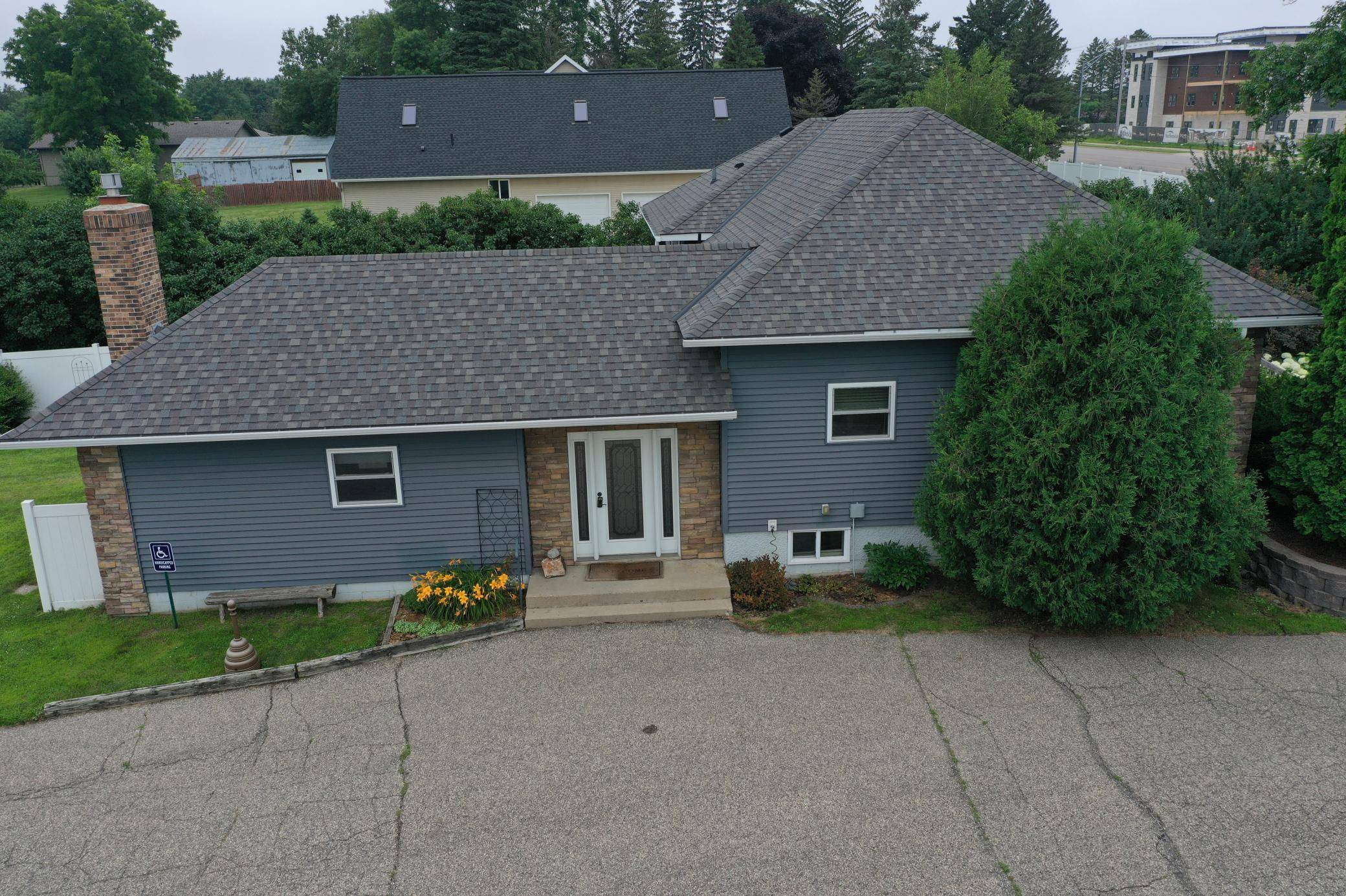 Willmar, MN 56201,1300 Willmar AVE SE