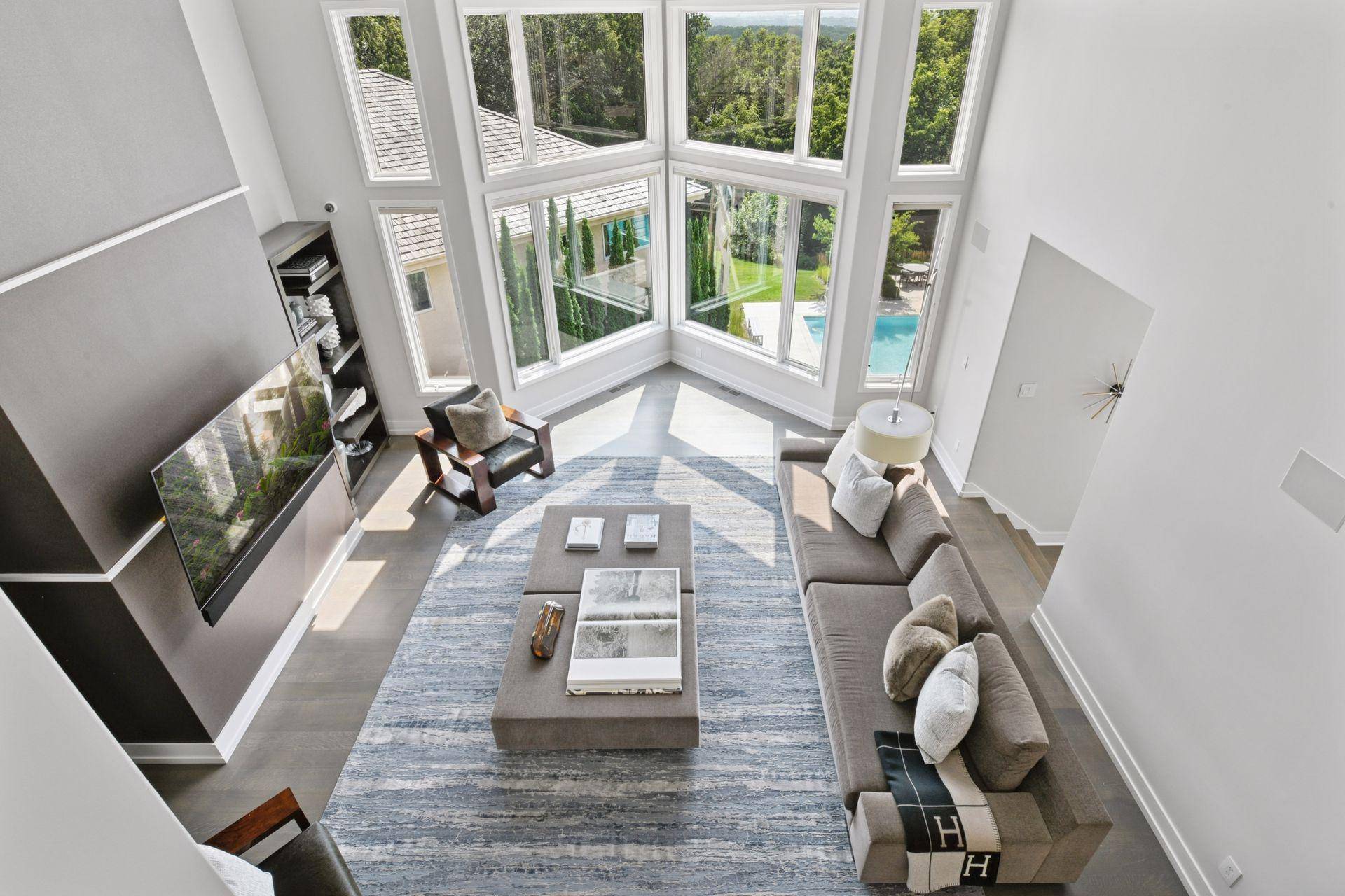 Eden Prairie, MN 55347,11068 Bell Oaks Estate RD