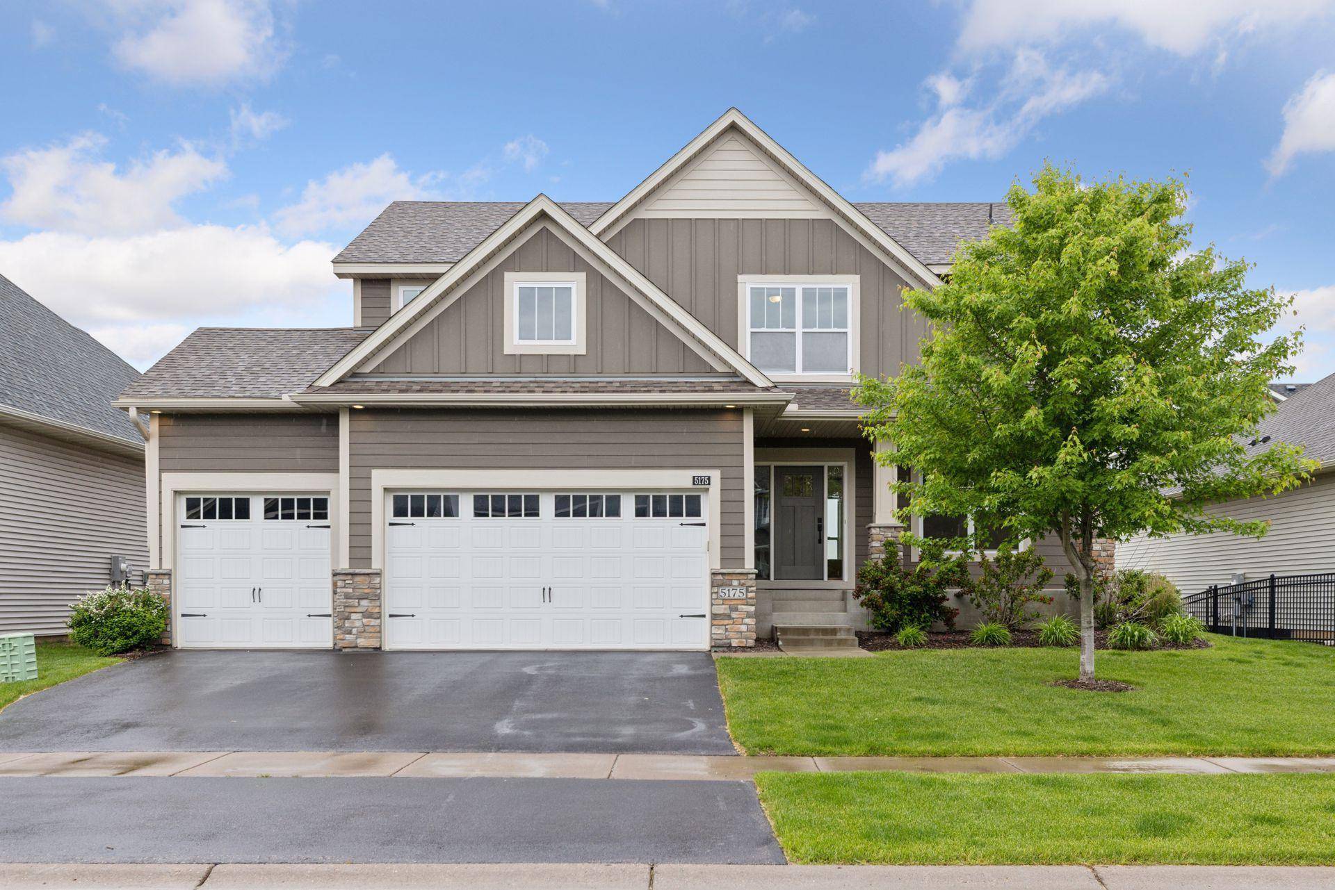Woodbury, MN 55129,5175 White Star LN