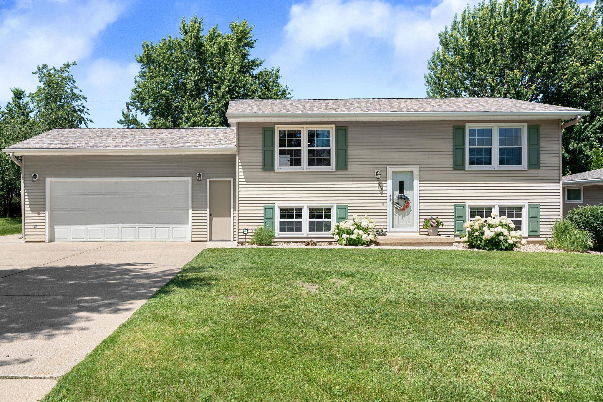 Austin, MN 55912,1602 19th AVE SW
