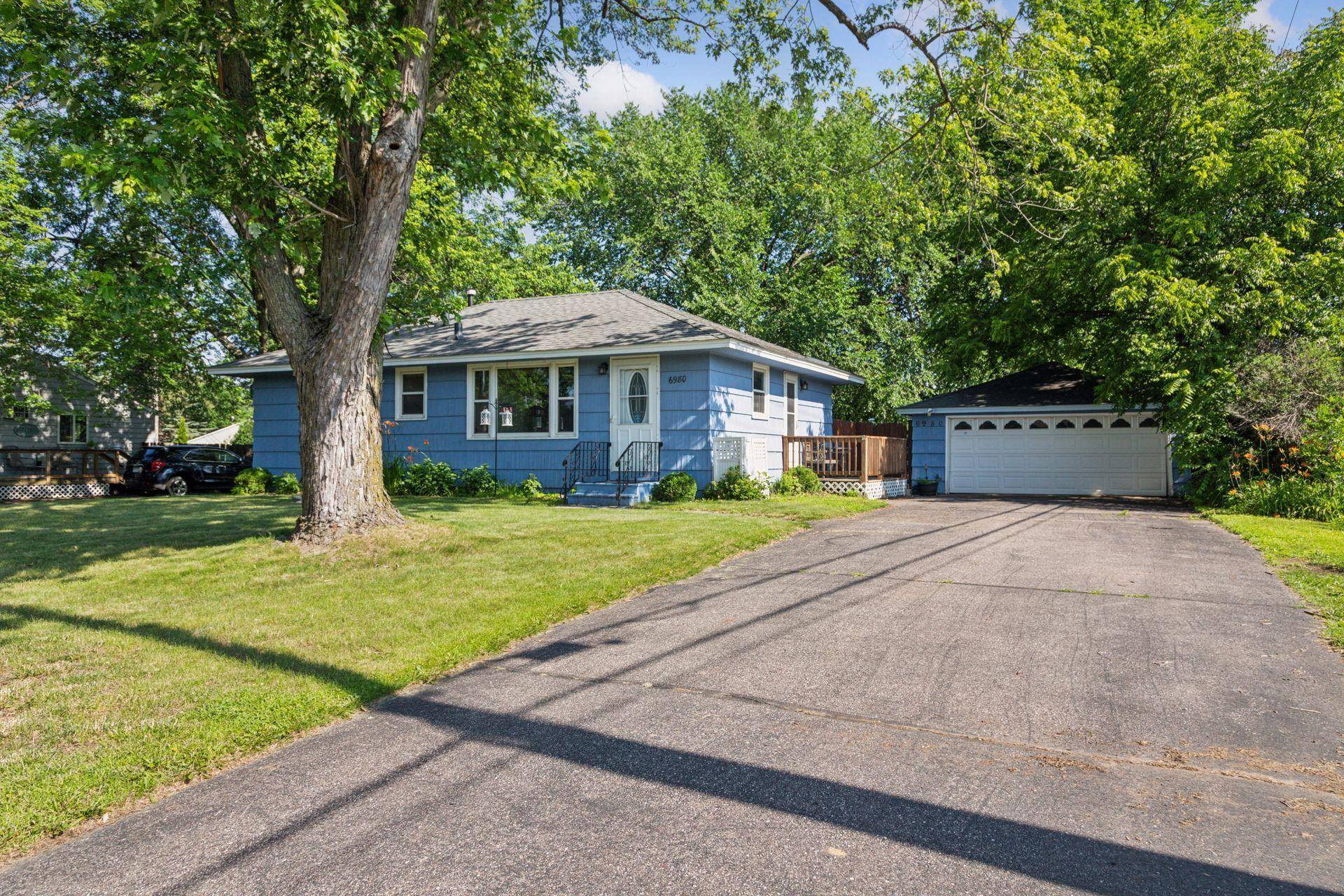 Oakdale, MN 55128,6980 11th ST N