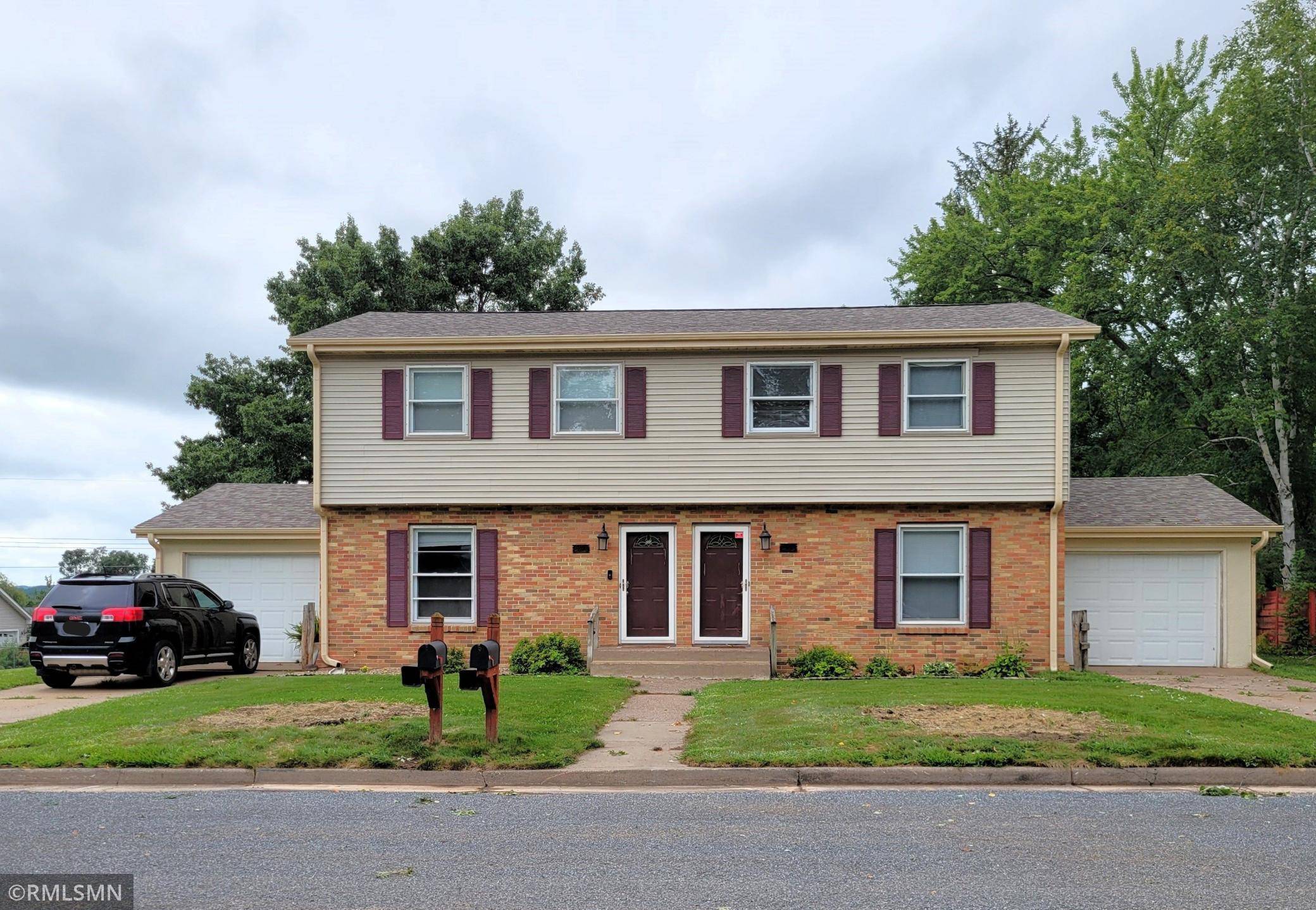 North Hudson, WI 54016,519 8th ST N ##B