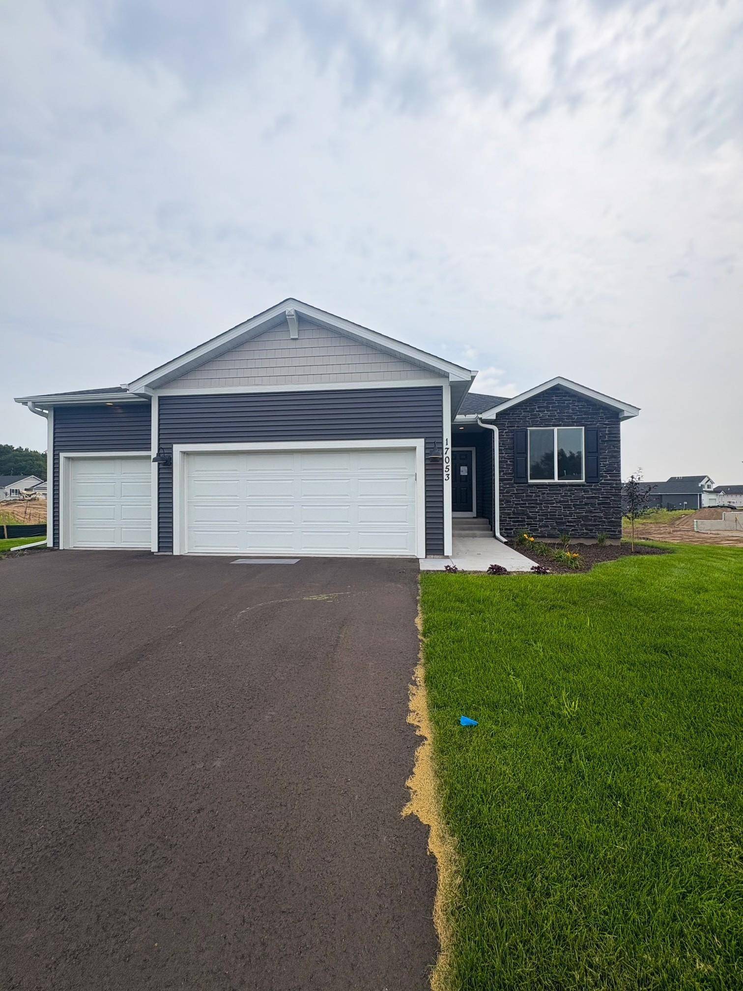 Anoka, MN 55303,17053 Uranimite ST NW