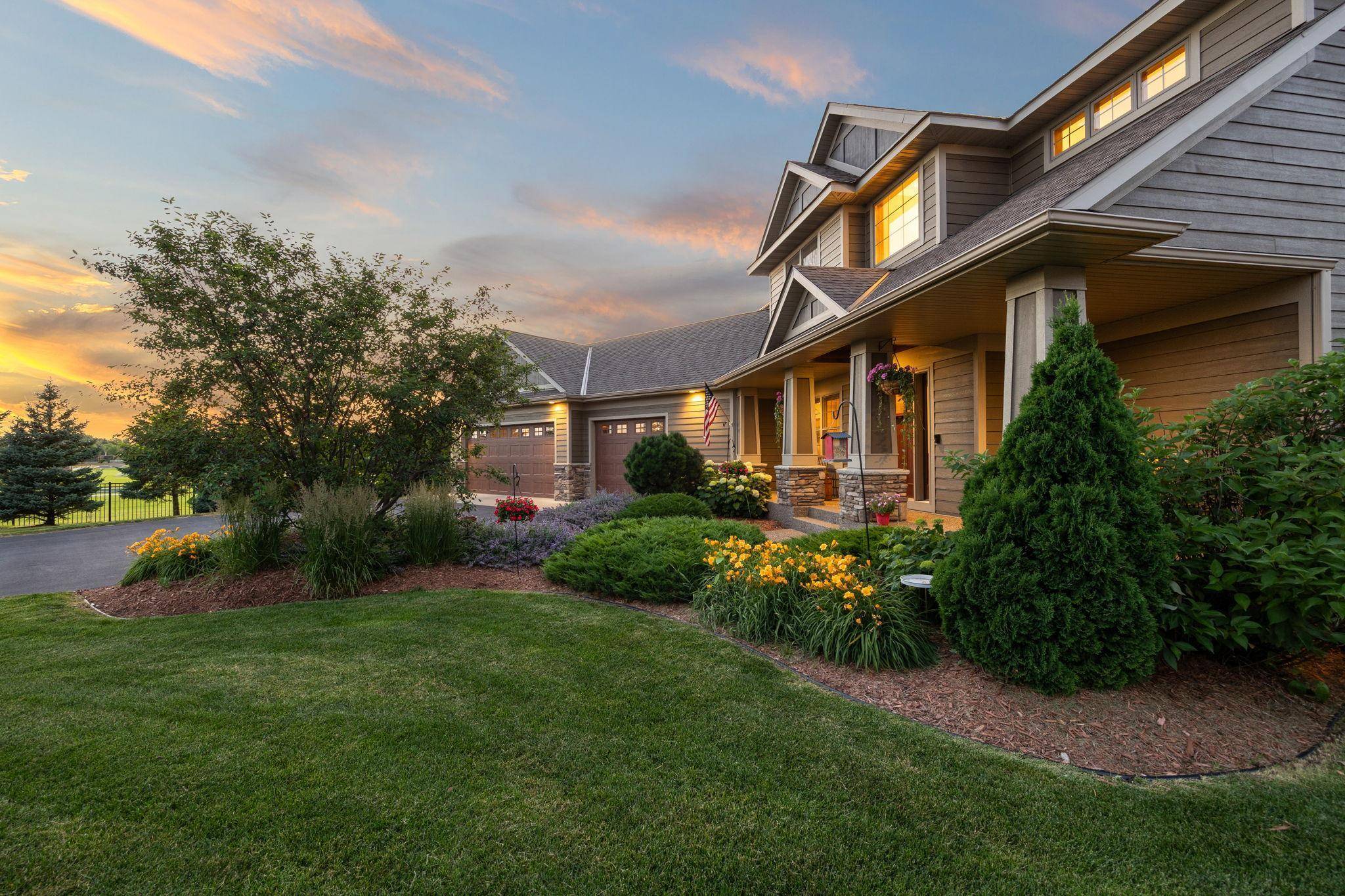Chaska, MN 55318,1899 White Oak DR