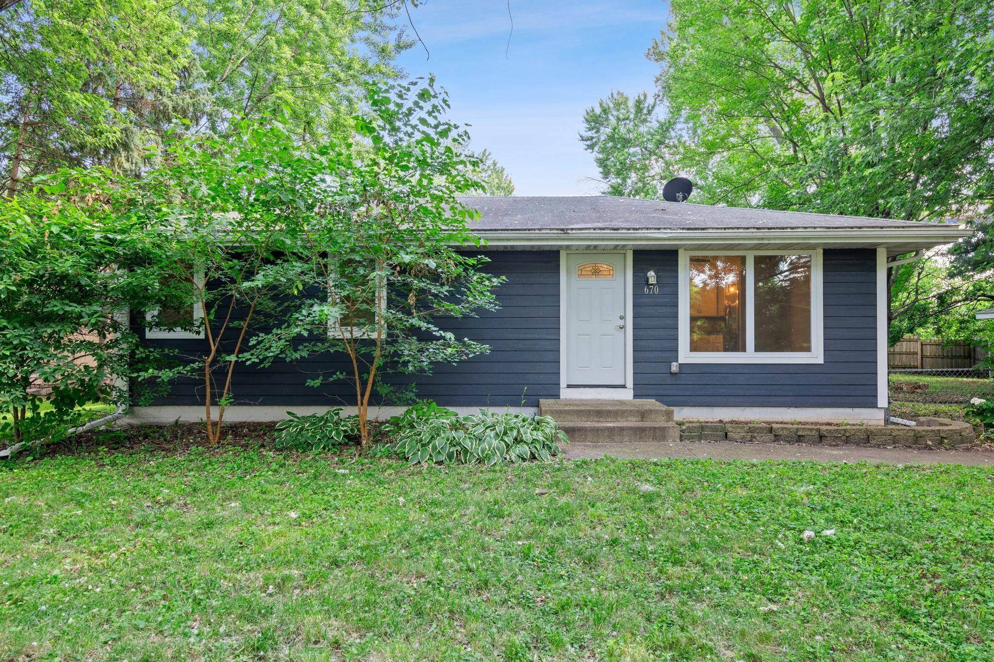 Fridley, MN 55432,670 Glencoe ST NE