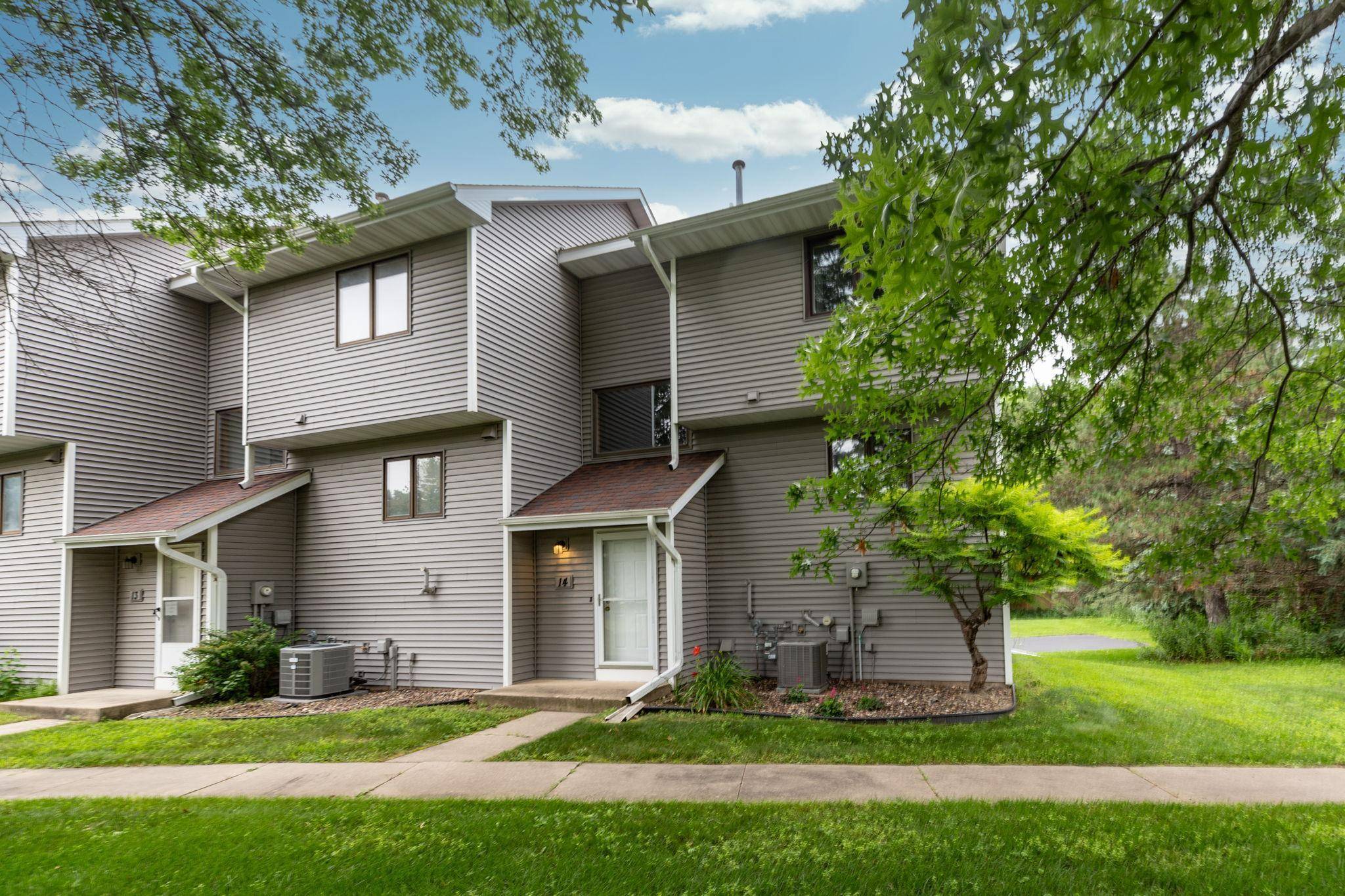 Rochester, MN 55901,14 Elton Ridge CT NW