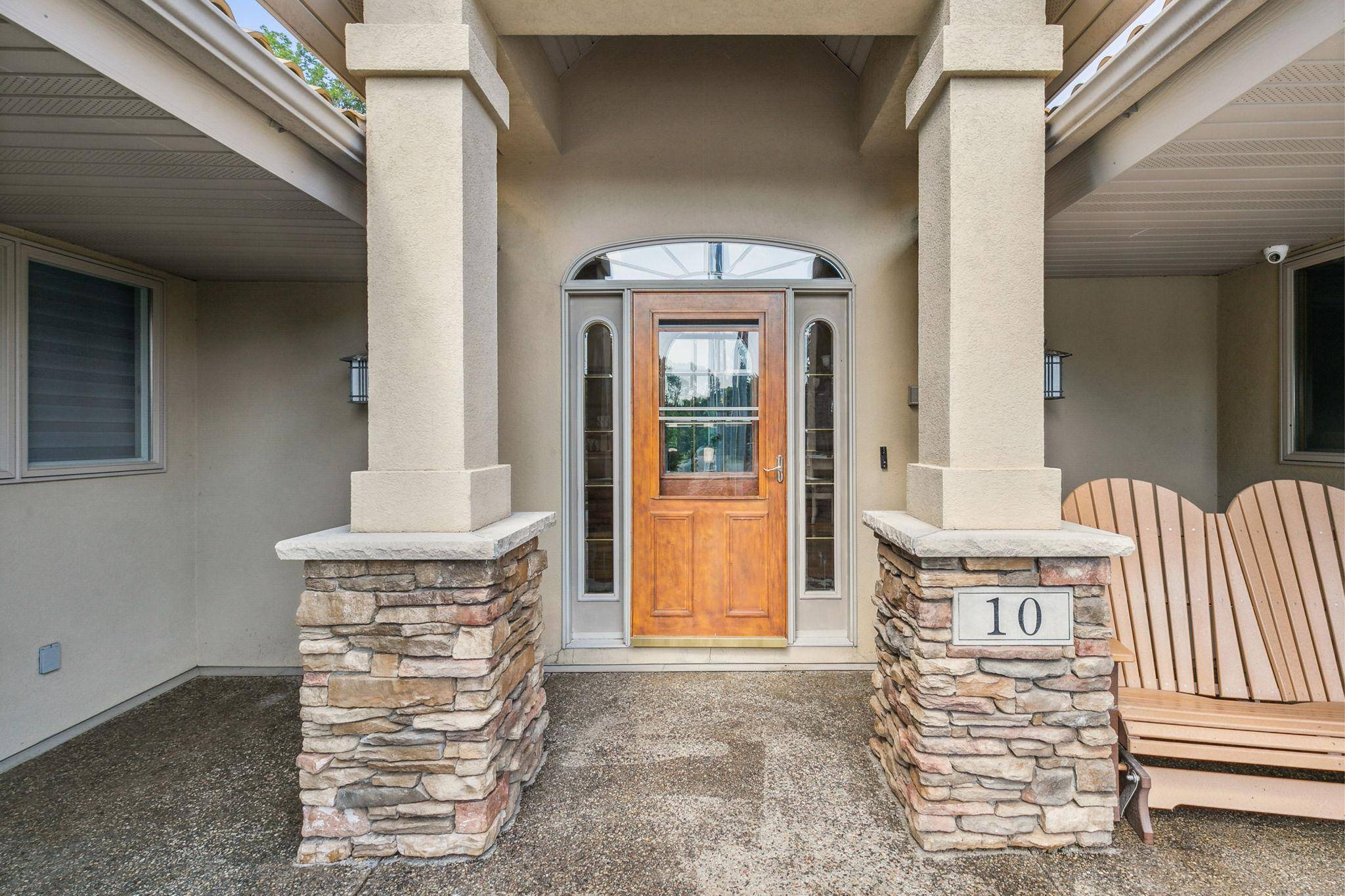 Hastings, MN 55033,10 Valley LN