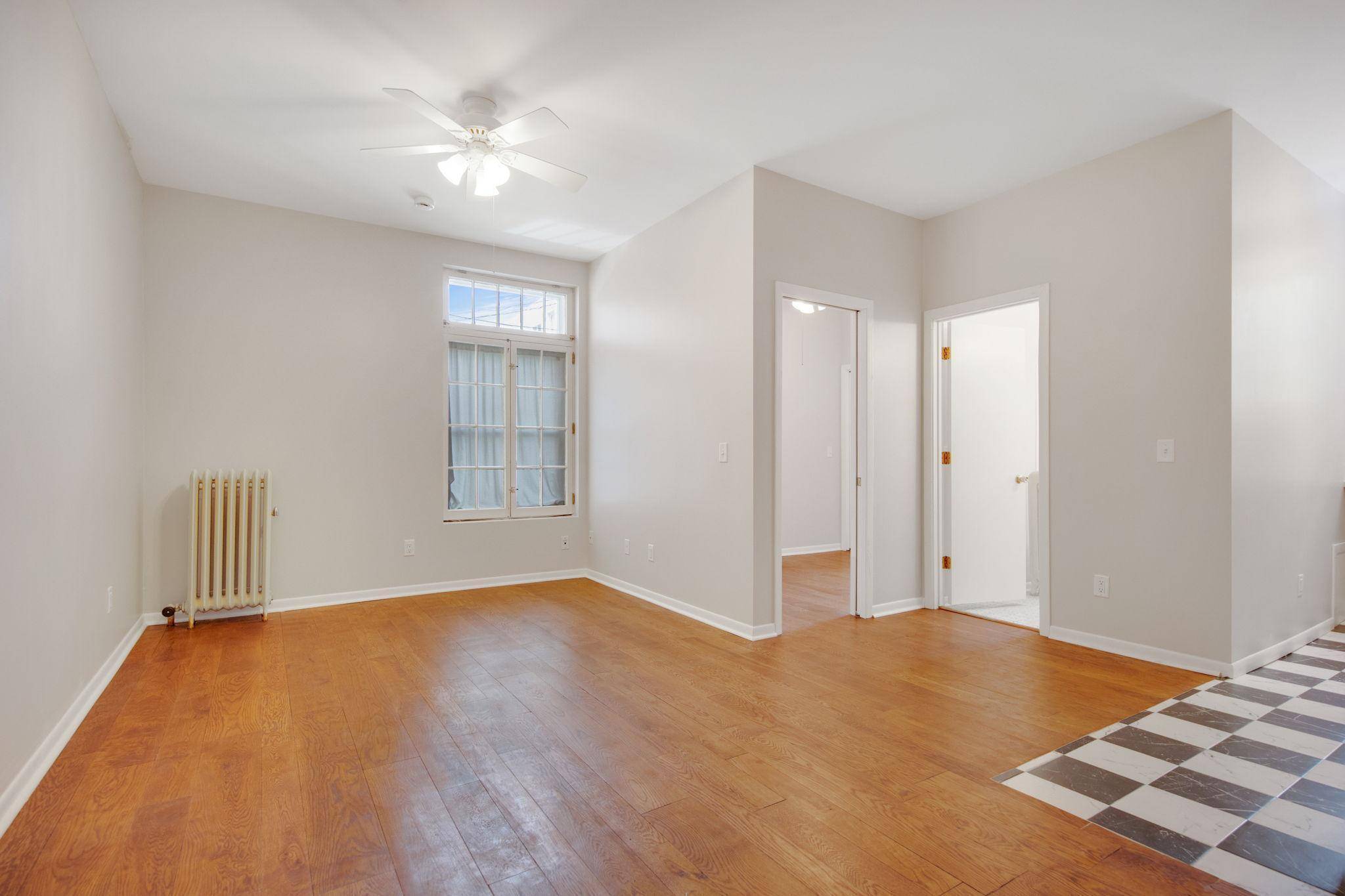 Minneapolis, MN 55407,1216 Powderhorn TER #15