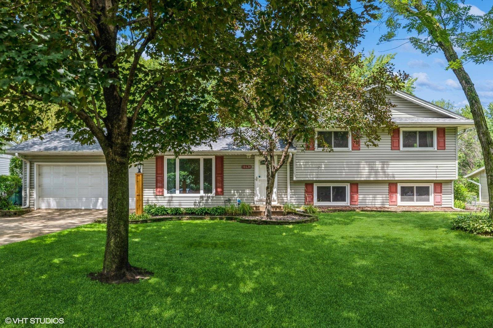 Coon Rapids, MN 55433,10628 Direct River DR NW