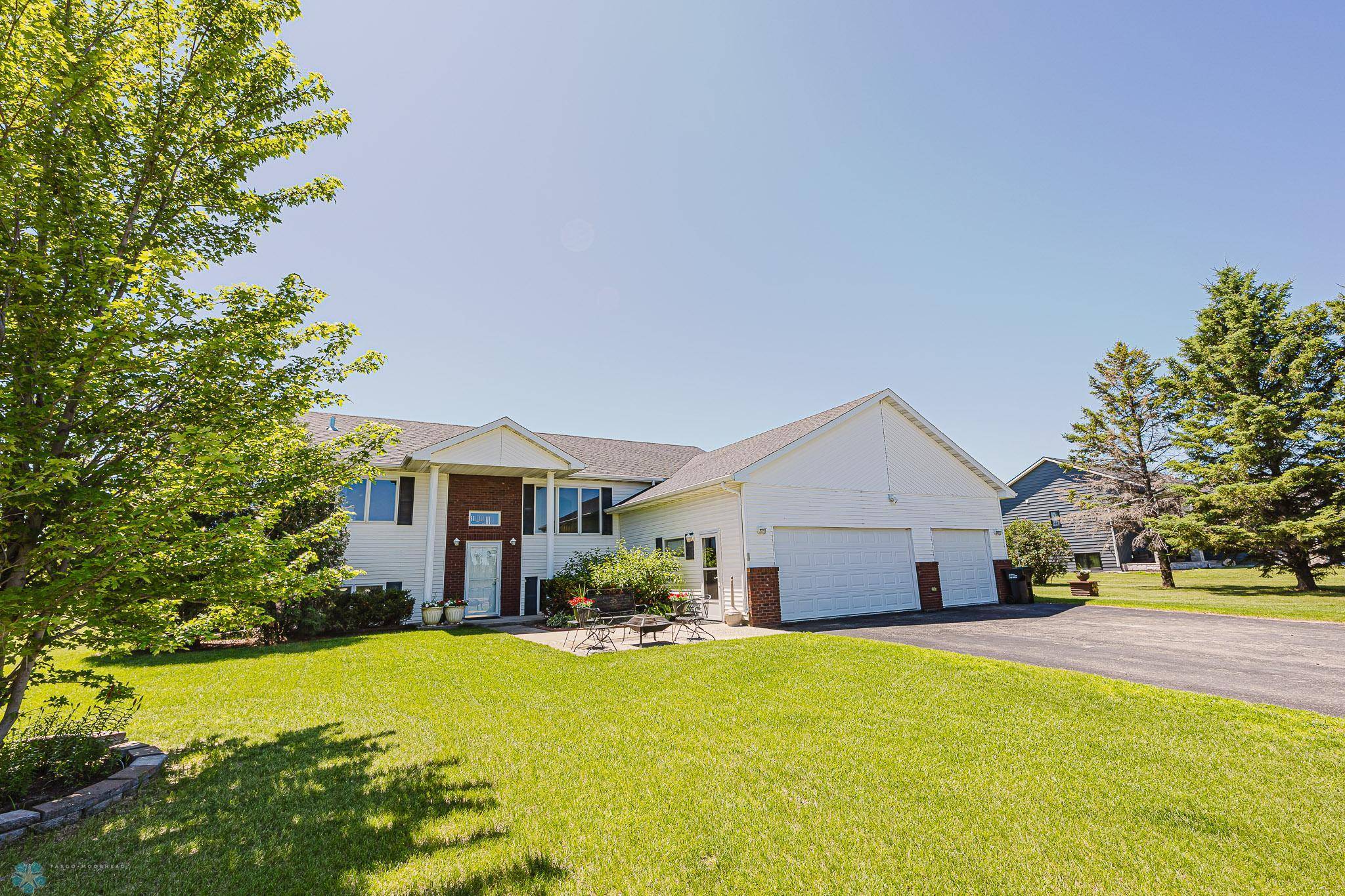 Audubon, MN 56511,17123 Lakeview Lane