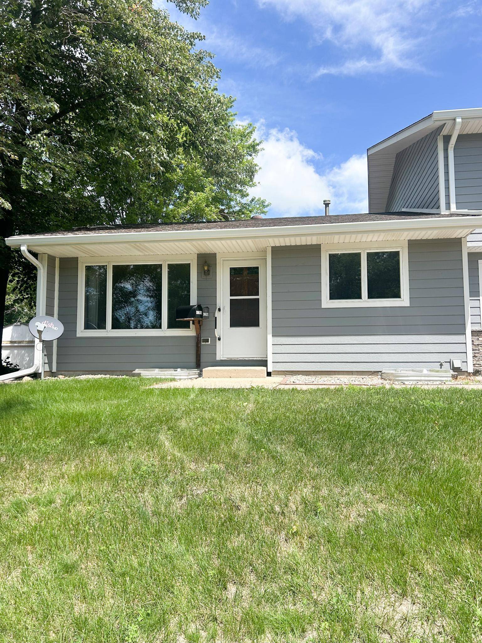 Windom, MN 56101,428 16th ST