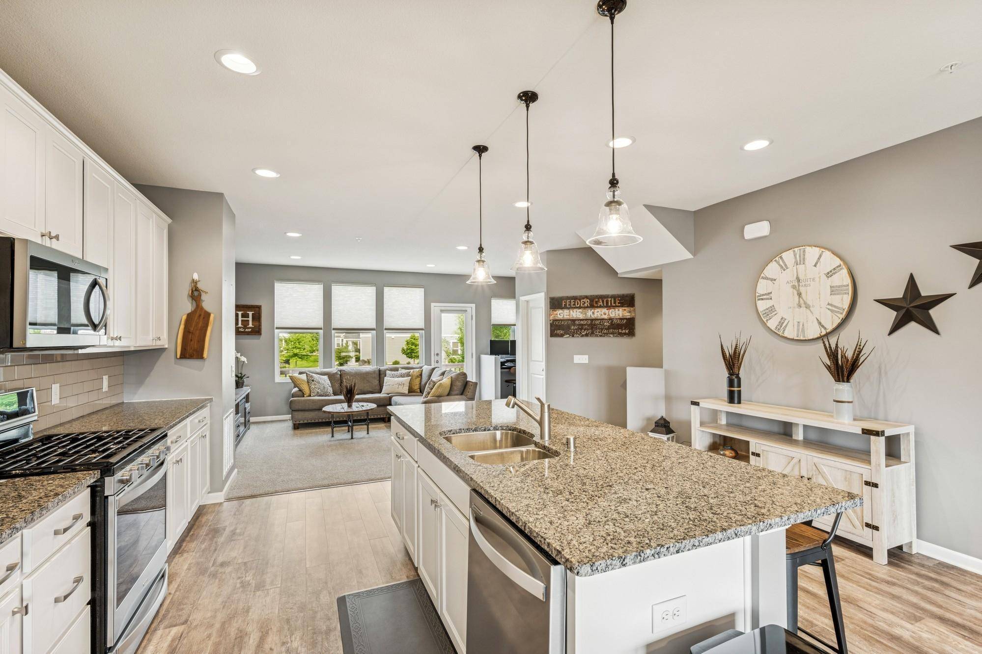 Prior Lake, MN 55372,5160 Hampton ST NE