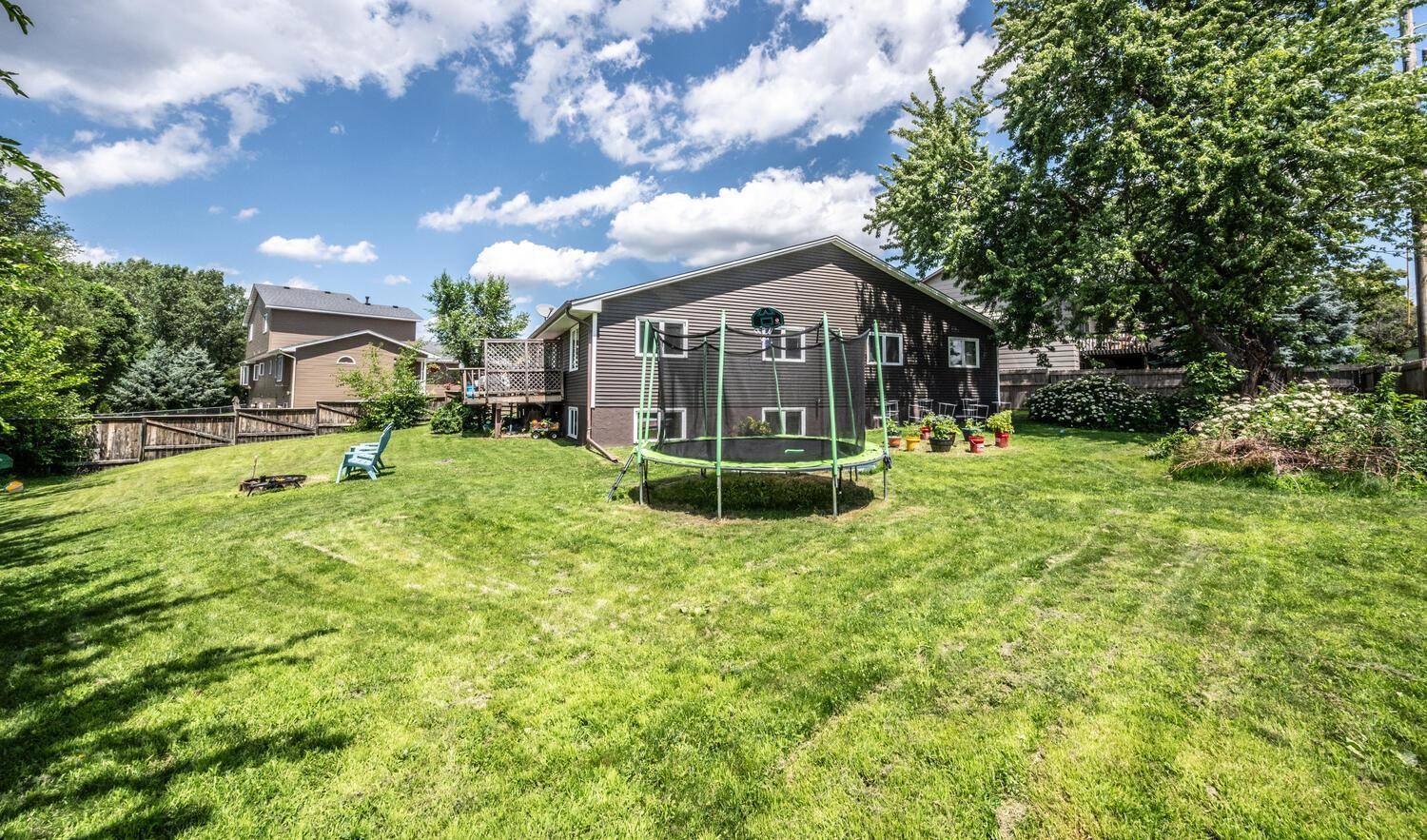 Columbia Heights, MN 55421,1142 Cheery LN NE