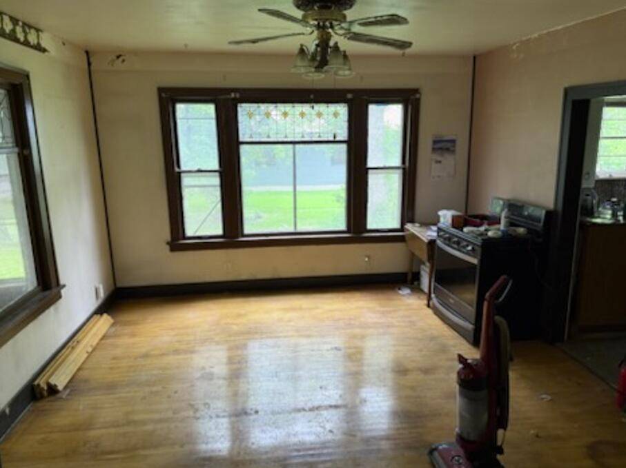 Comstock, MN 56525,1742 160th AVE S