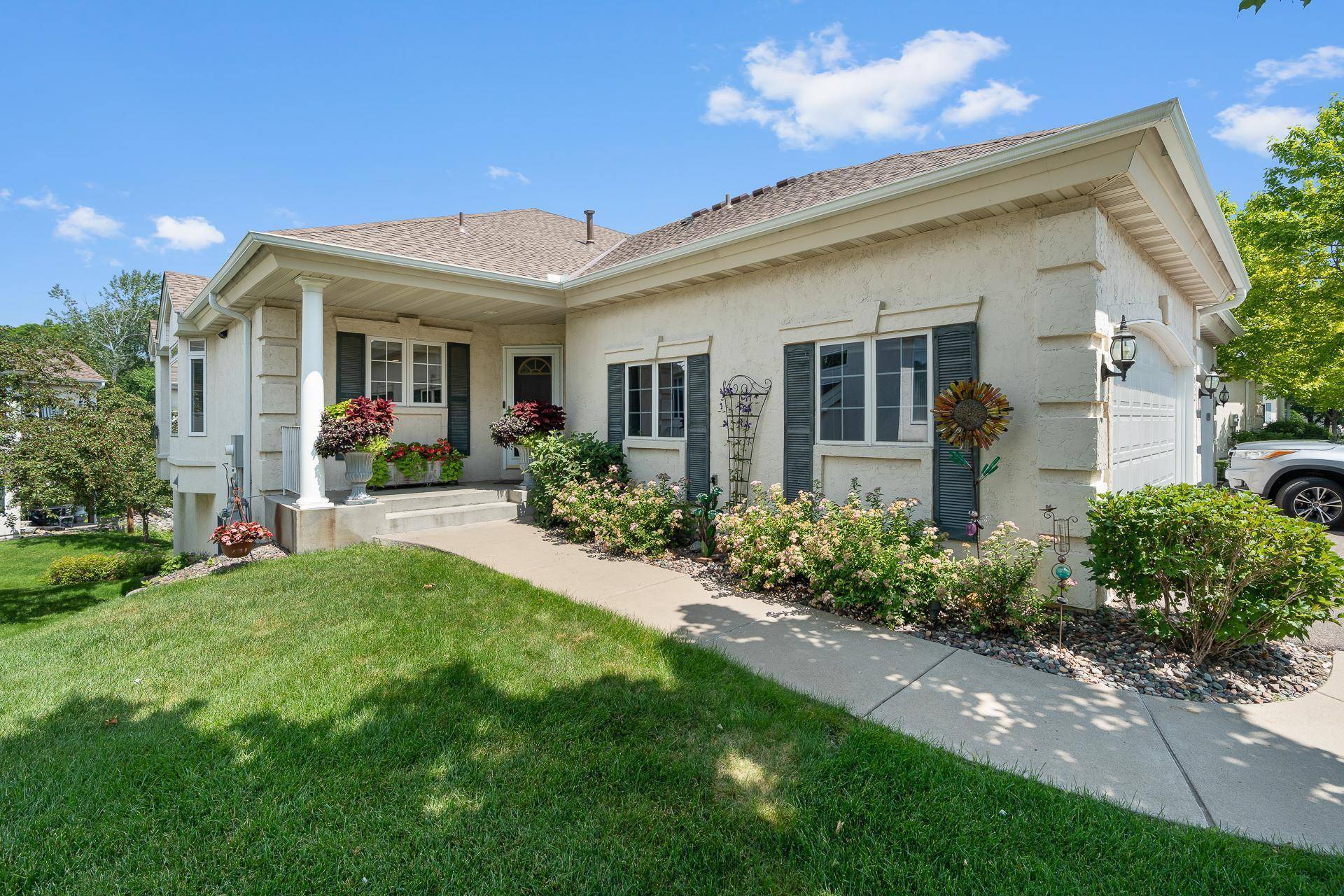 Saint Louis Park, MN 55426,7852 Victoria WAY