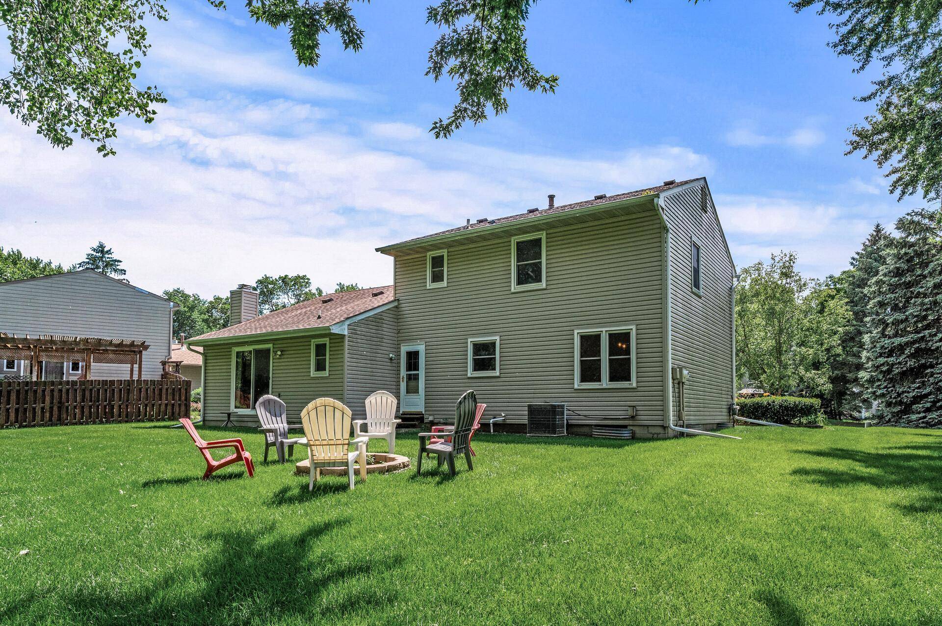 Plymouth, MN 55442,5070 Jonquil LN N
