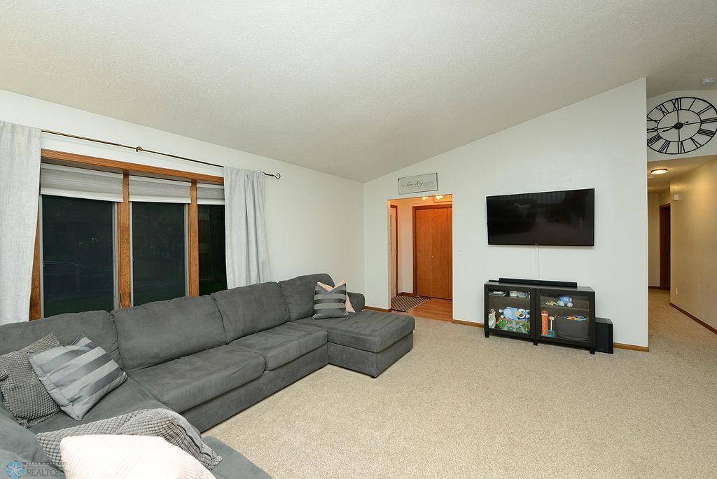 Mooreton, ND 58061,404 Ash DR