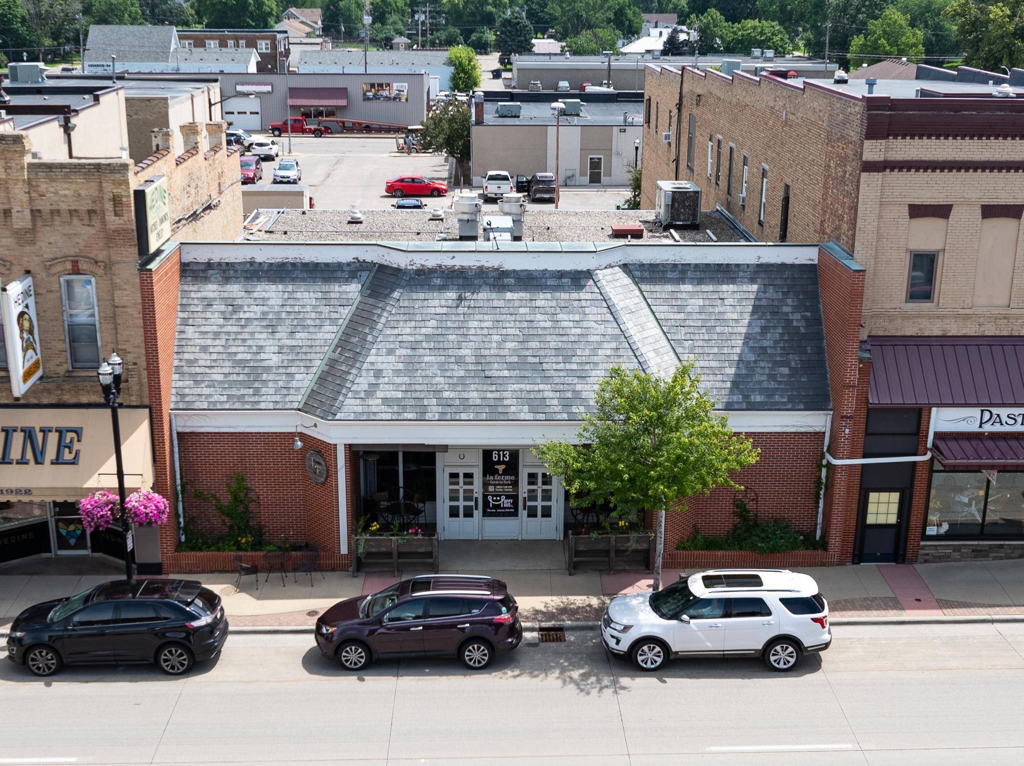 Alexandria, MN 56308,613 Broadway ST