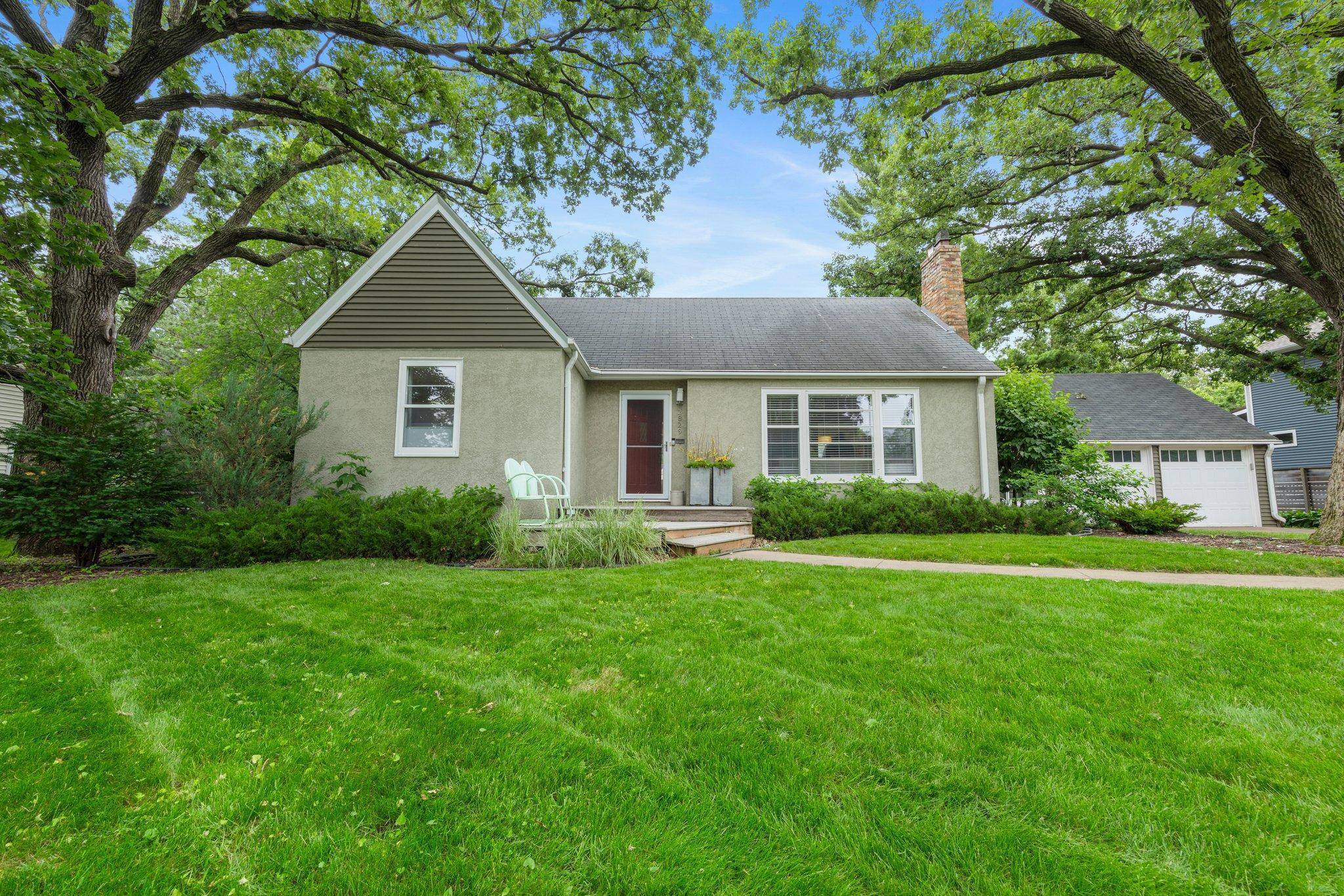 Saint Louis Park, MN 55416,2829 Zarthan AVE S