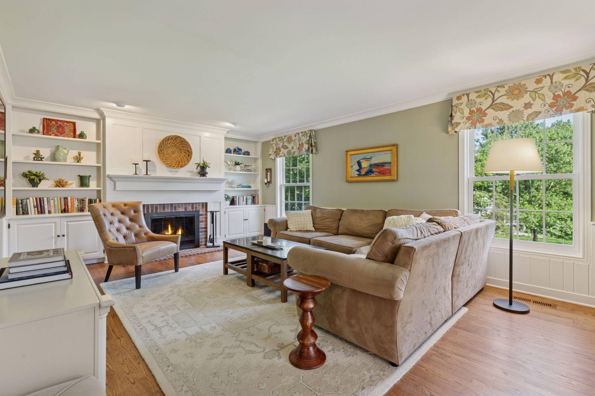 Minnetonka, MN 55345,18500 Beaverwood RD