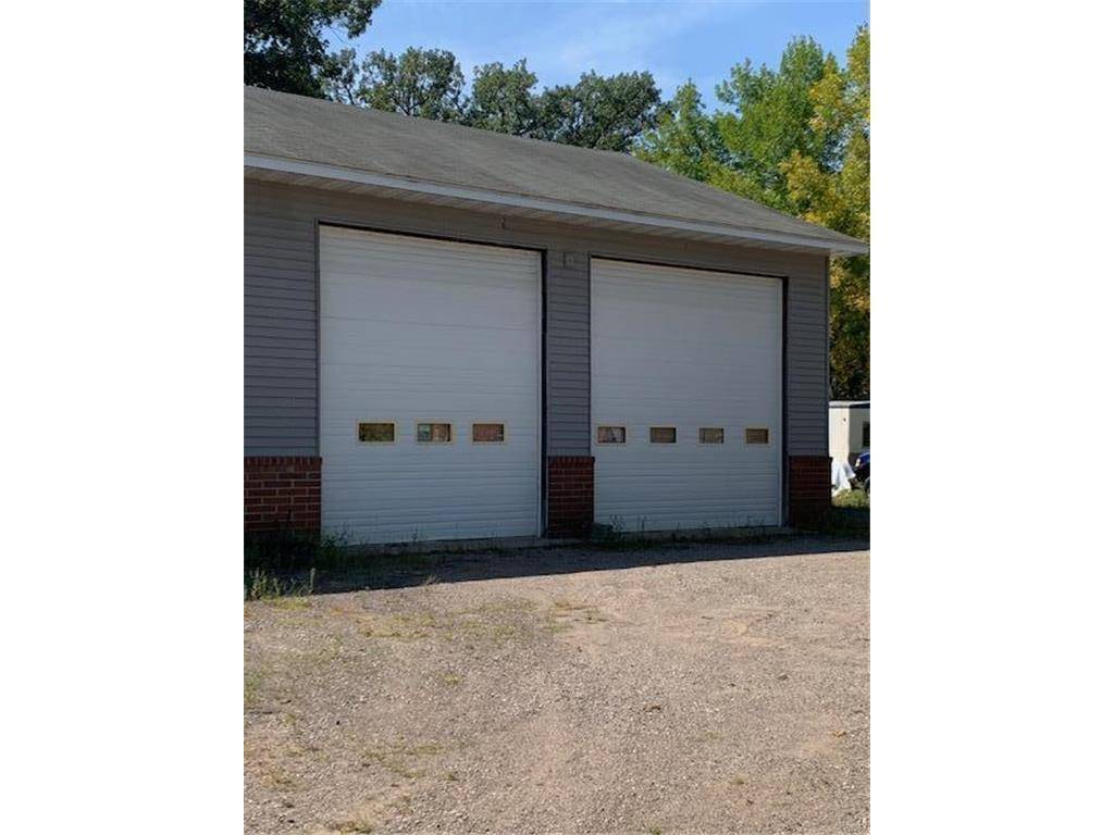 Chisago City, MN 55013,9225 Lake BLVD