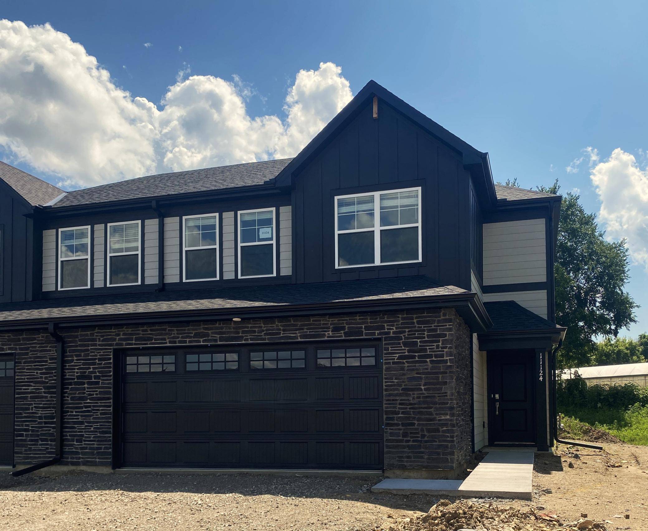 Lakeville, MN 55044,11124 203rd ST W