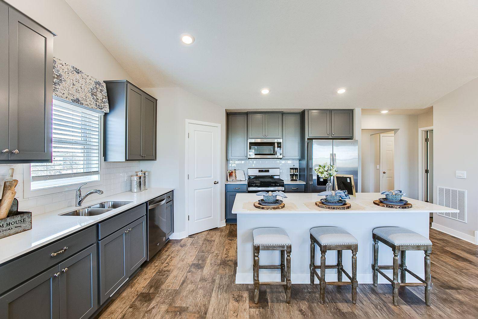 Shakopee, MN 55379,2146 LaTour DR