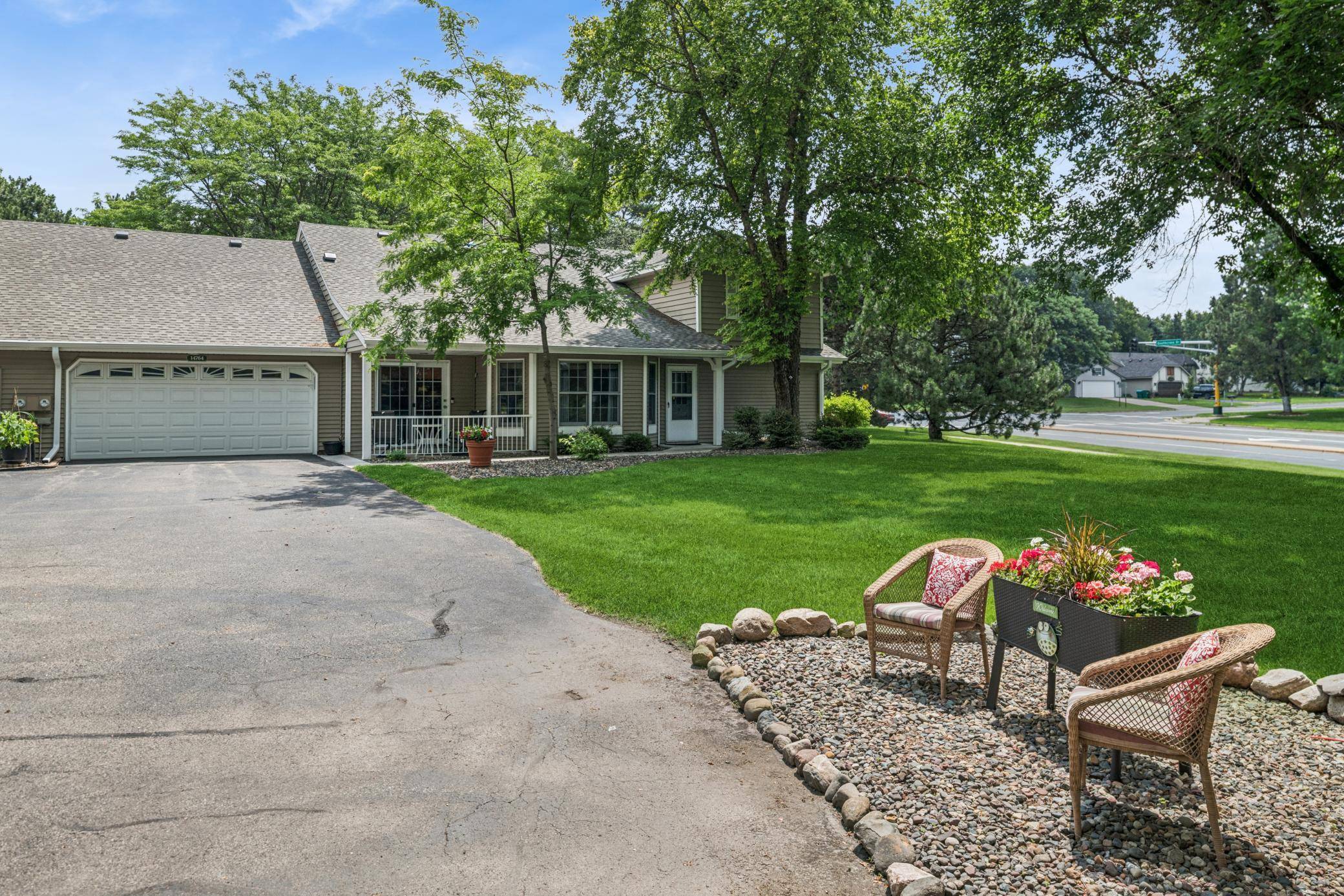 Burnsville, MN 55306,14764 Oak Run LN