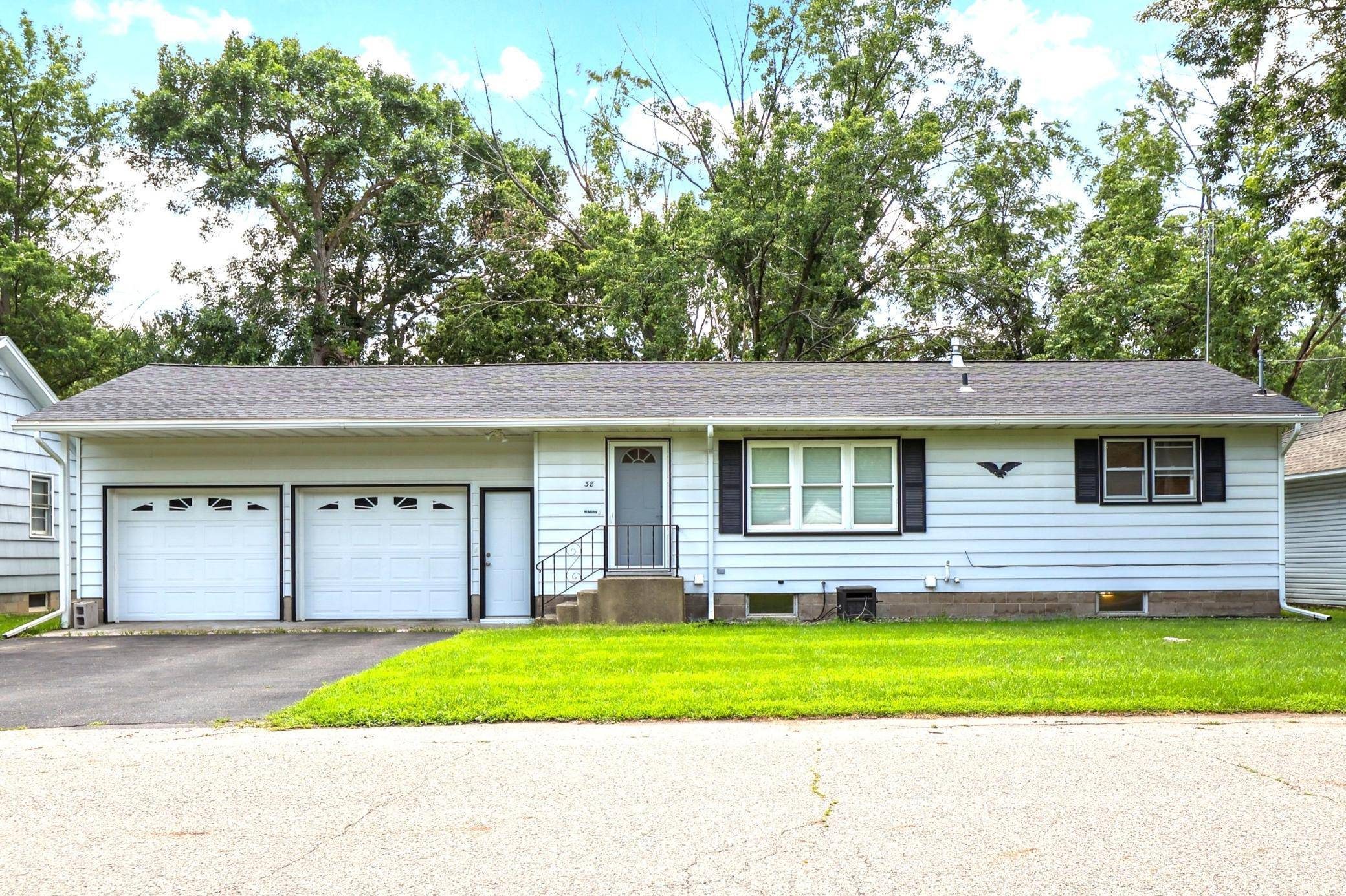 Waite Park, MN 56387,38 Cherry ST N
