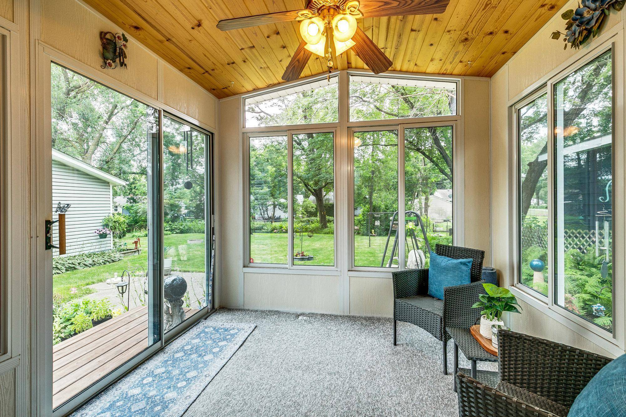 Shoreview, MN 55126,536 County Road J W