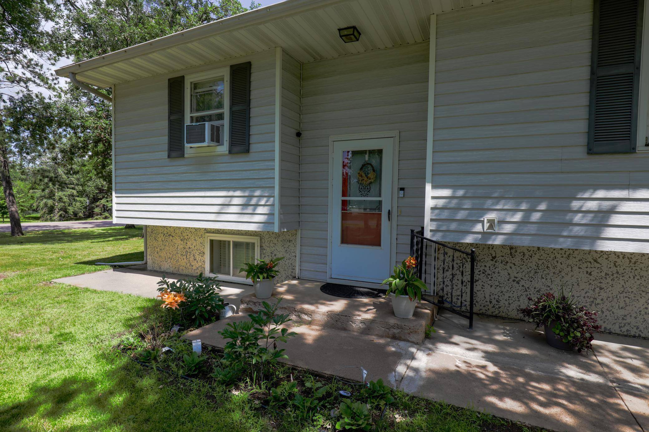 Baxter, MN 56425,6528 Excelsior Road