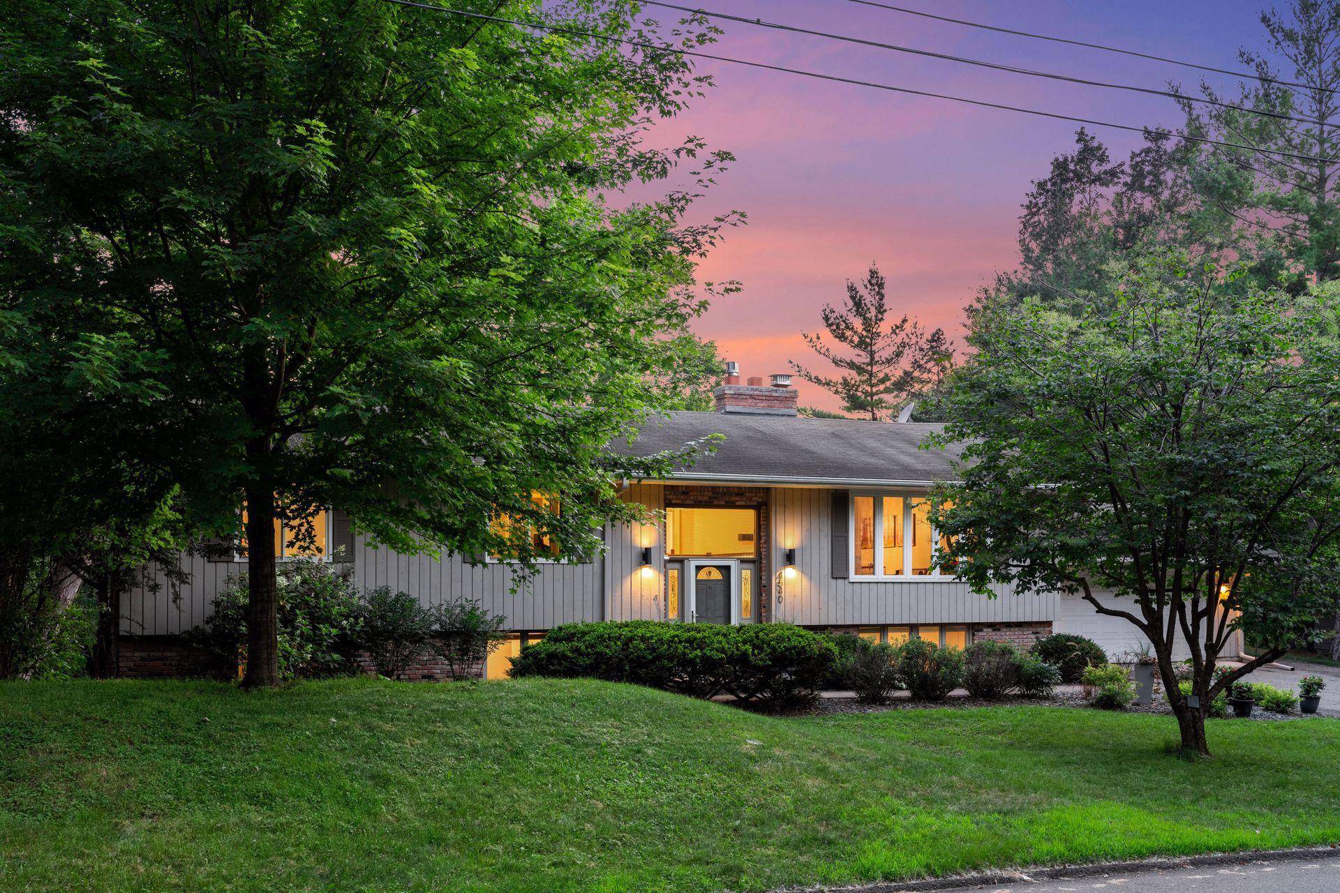 Minnetonka, MN 55345,4540 Marlborough CT