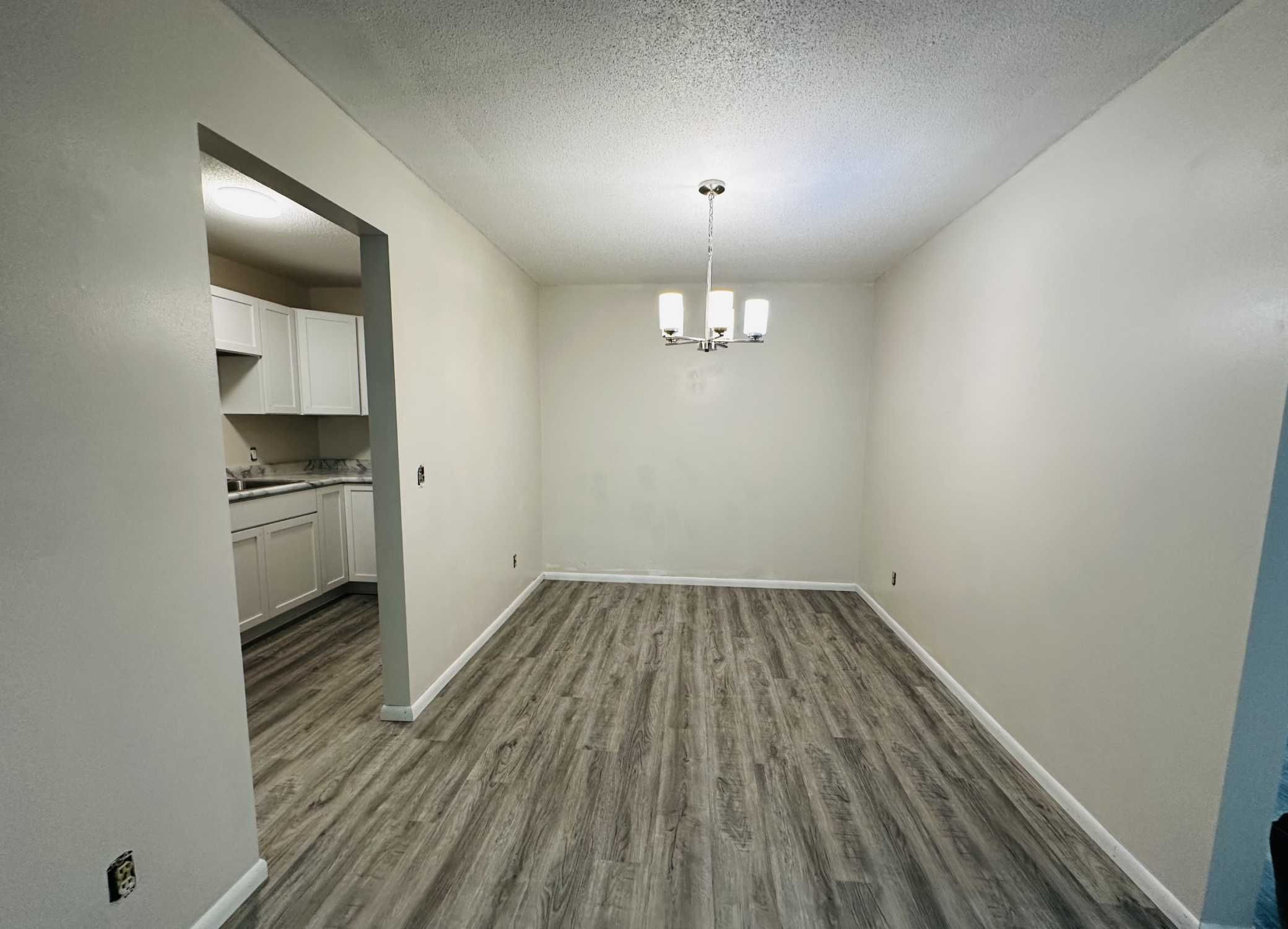 Minnetonka, MN 55305,10211 Cedar Lake RD #208