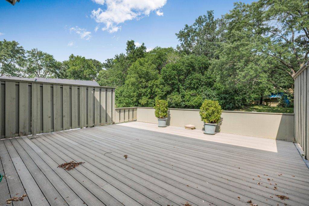 New Brighton, MN 55112,182 Windsor CT