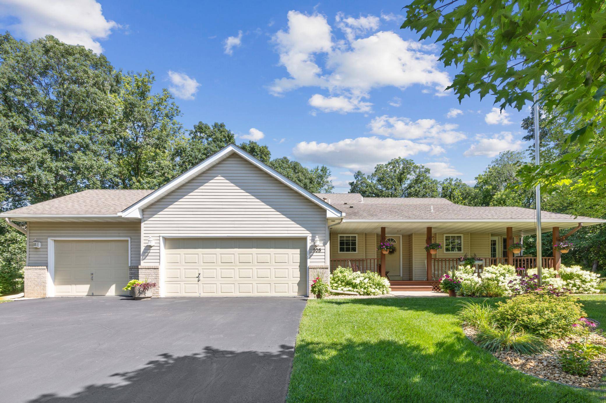 Ham Lake, MN 55304,105 145th LN NE