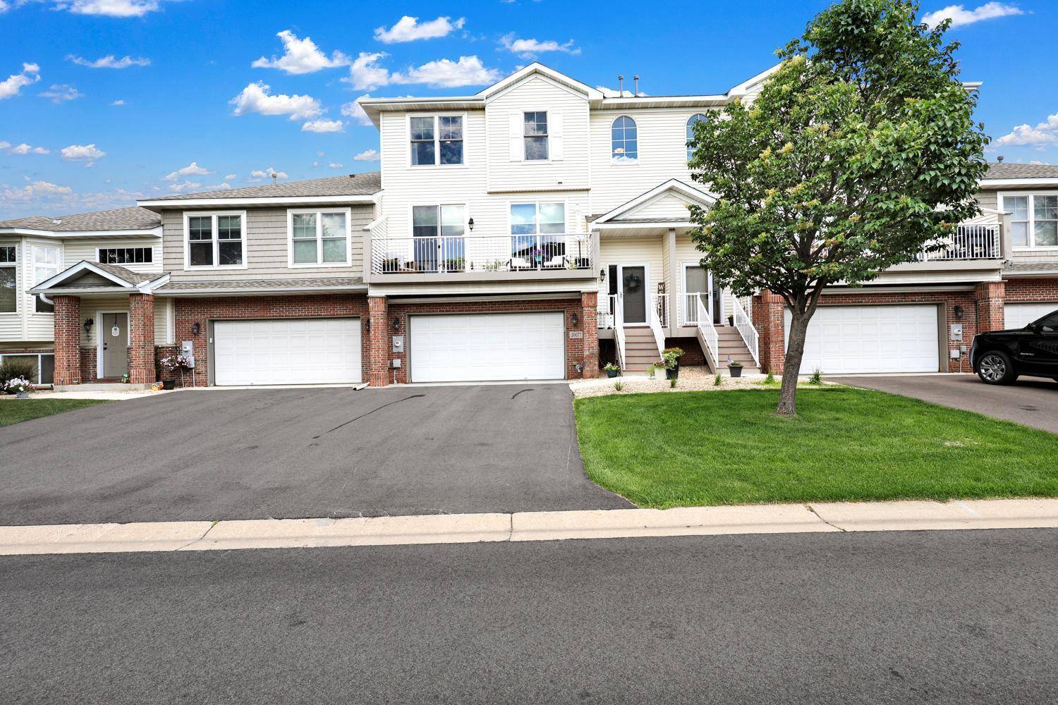 Lakeville, MN 55044,20077 Highview AVE