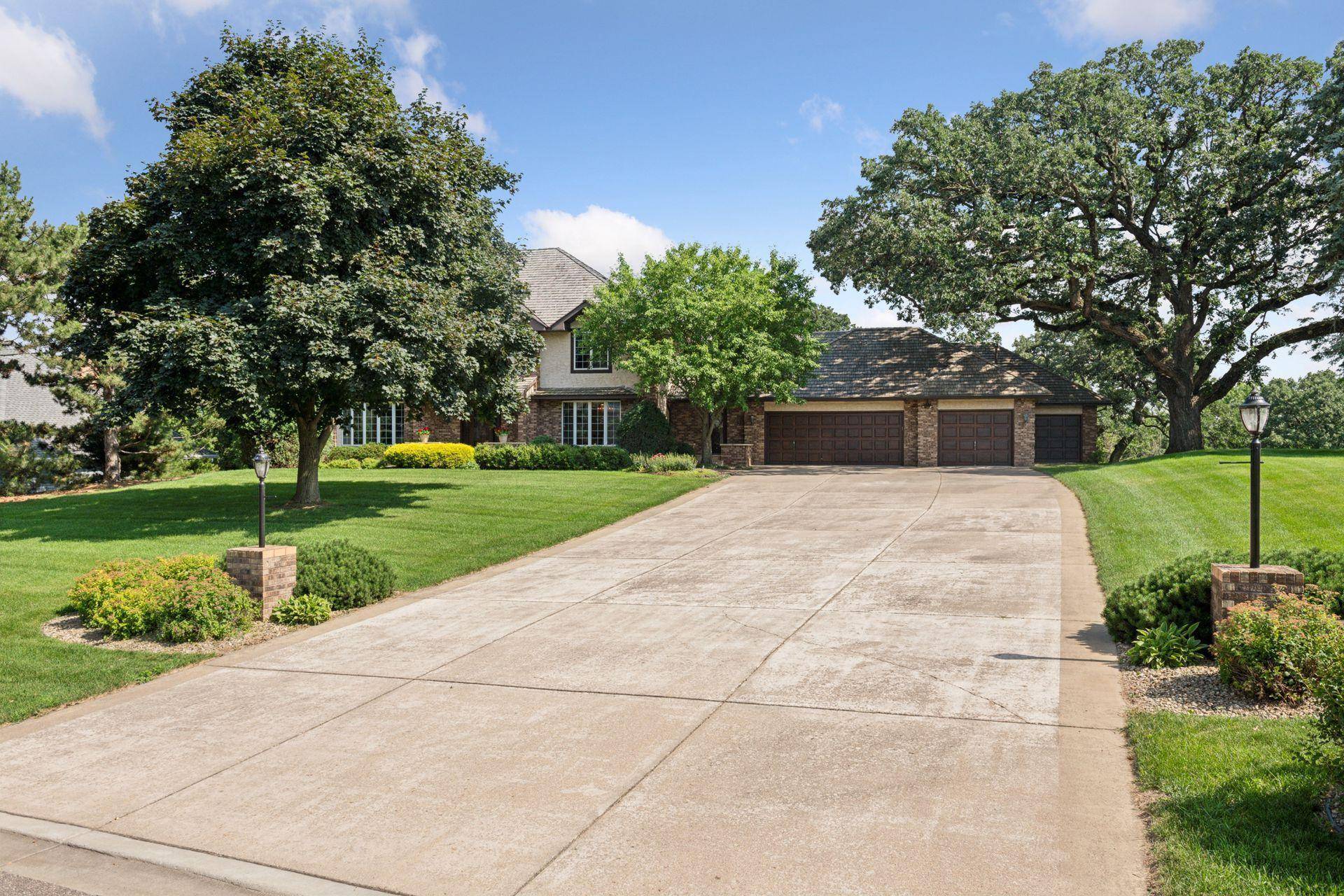 Bloomington, MN 55431,2511 W 112th ST