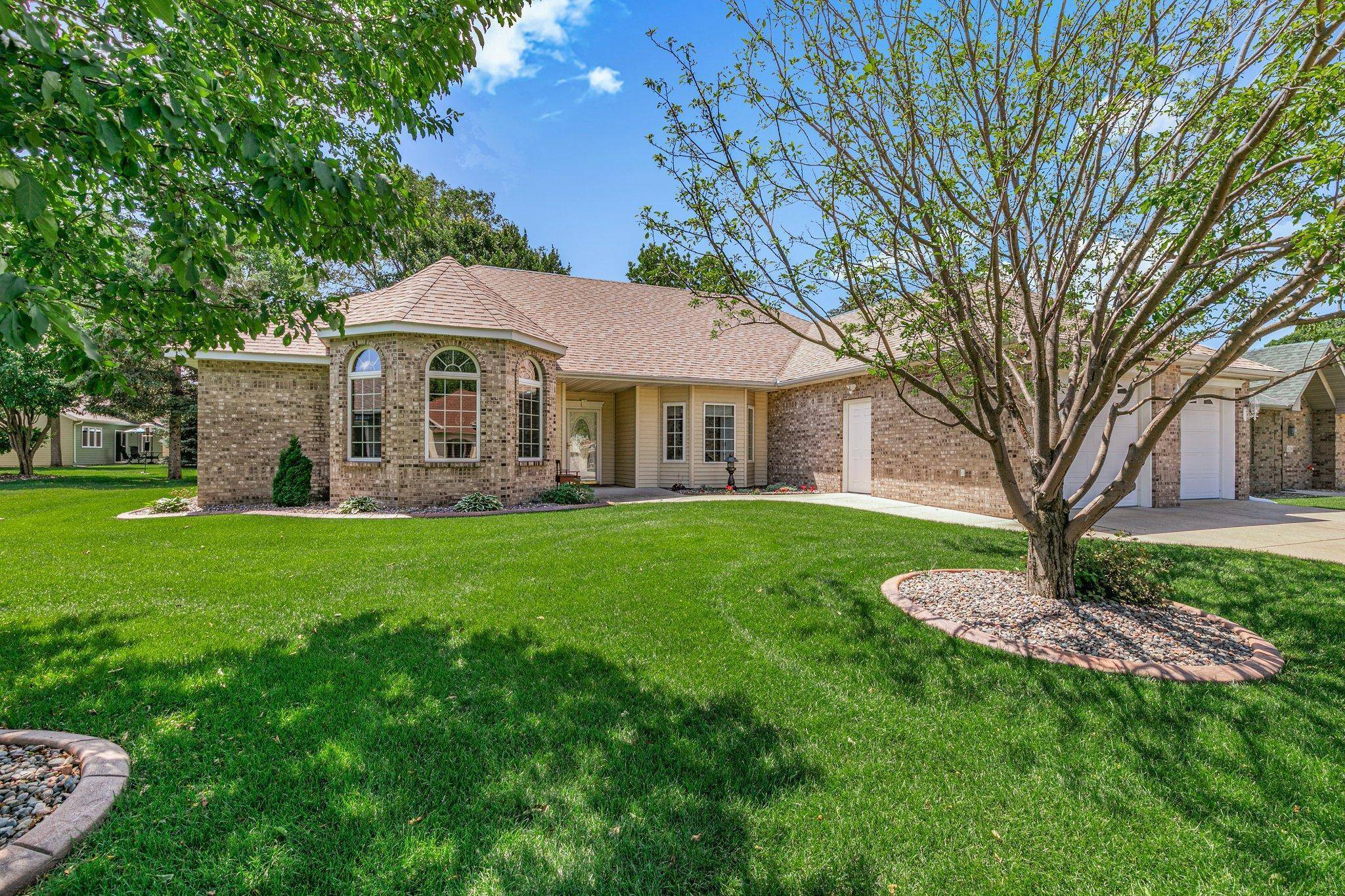 Saint Cloud, MN 56301,4212 4th ST S