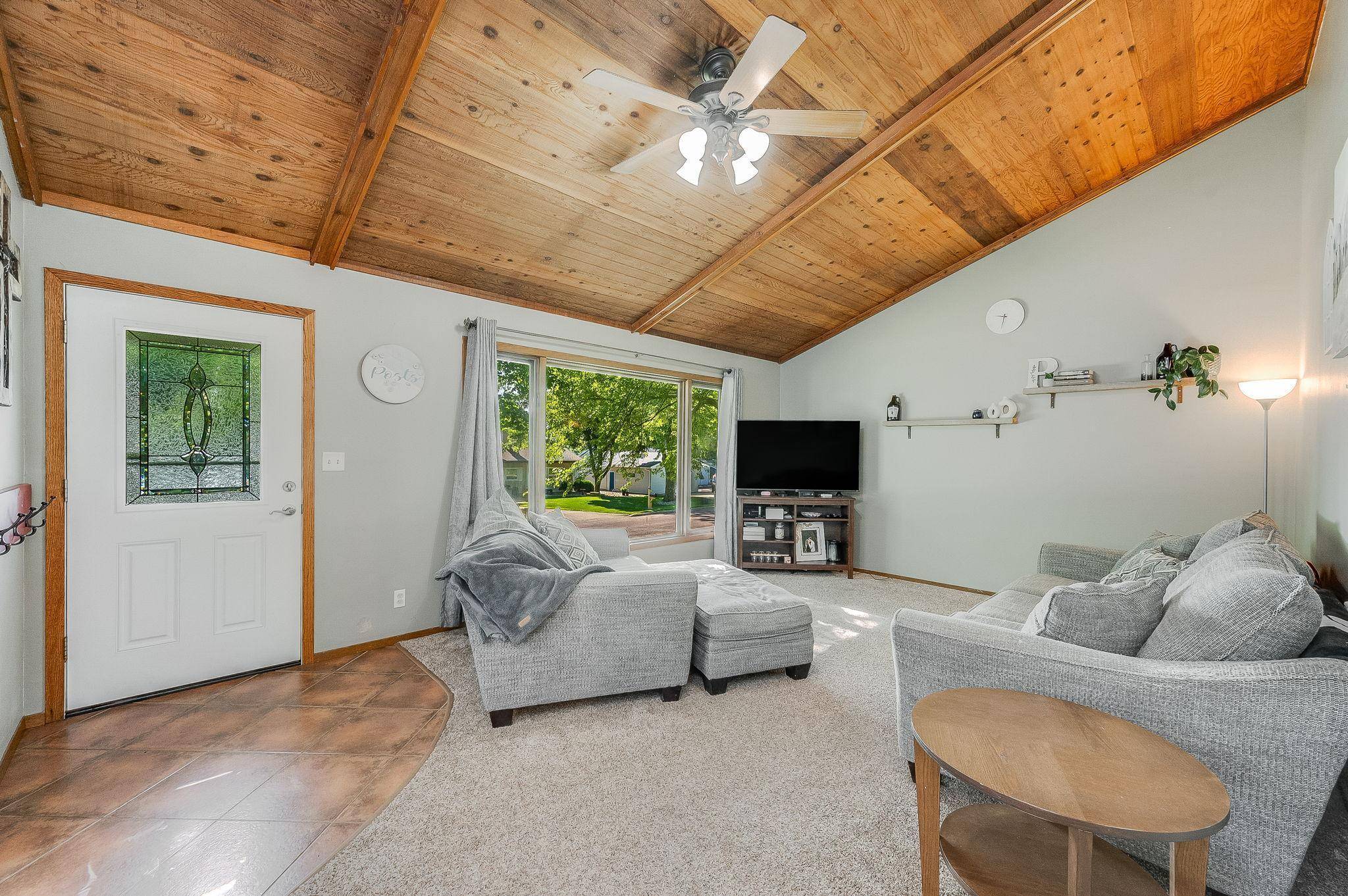 Fairmont, MN 56031,3802 W Amber Lake DR