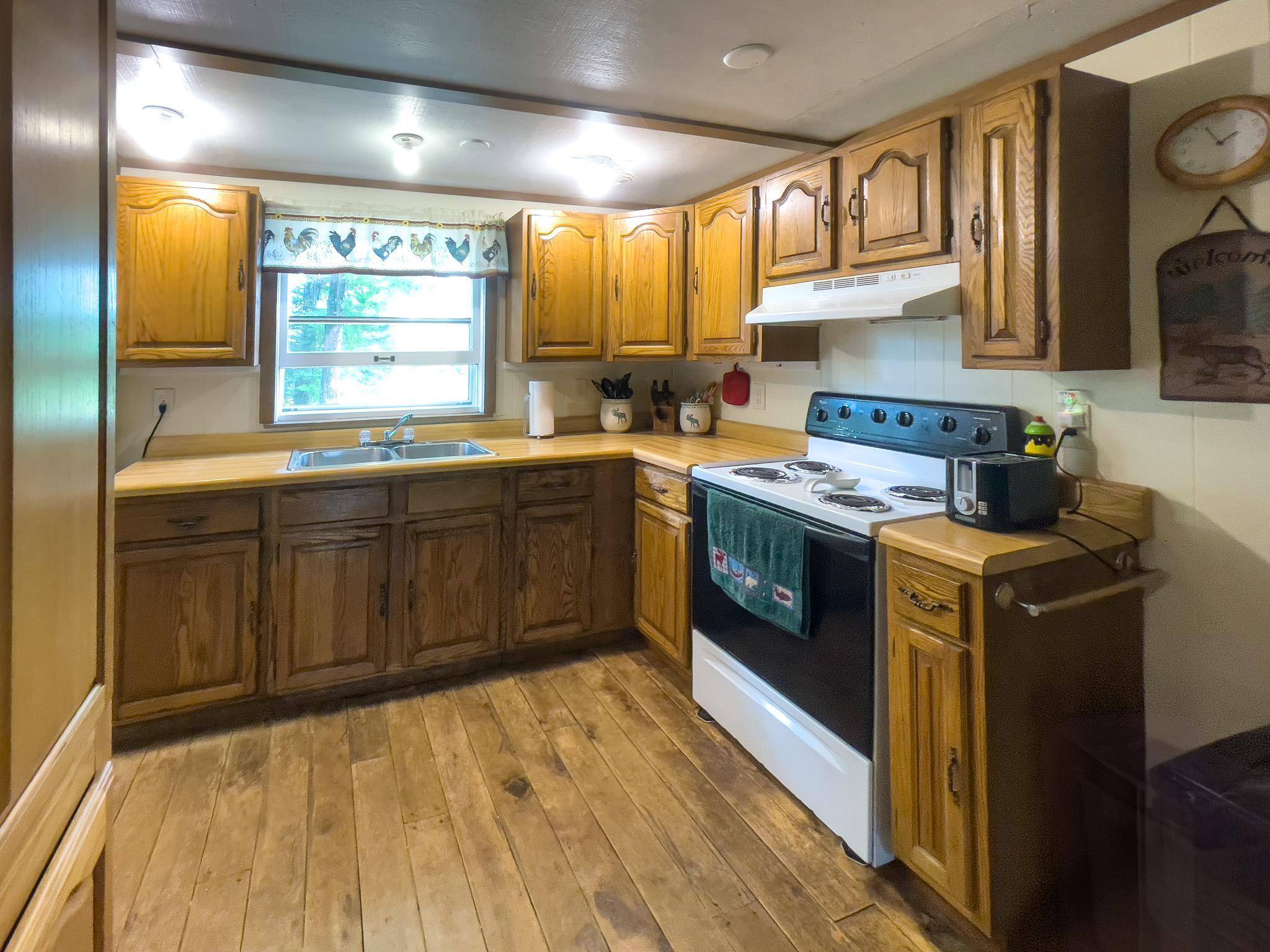 Crystal Bay Twp, MN 55603,5566 Little Marais RD