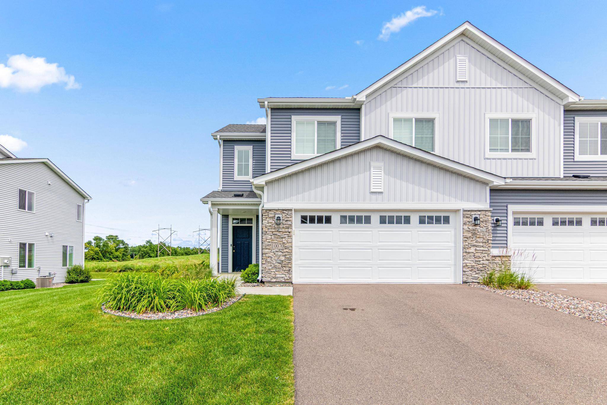 Saint Michael, MN 55376,10070 32nd ST NE