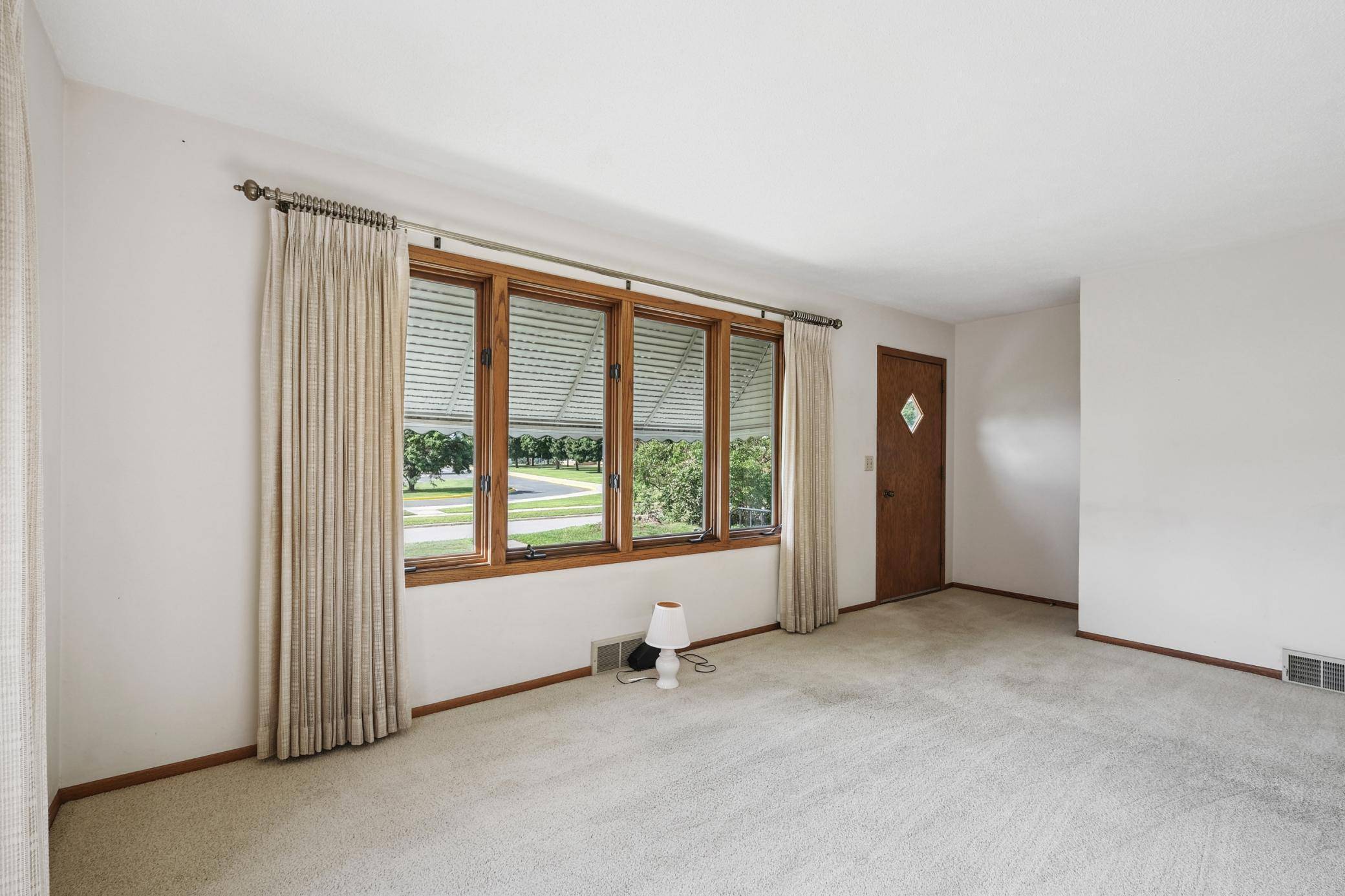 Bloomington, MN 55420,400 E 88th ST