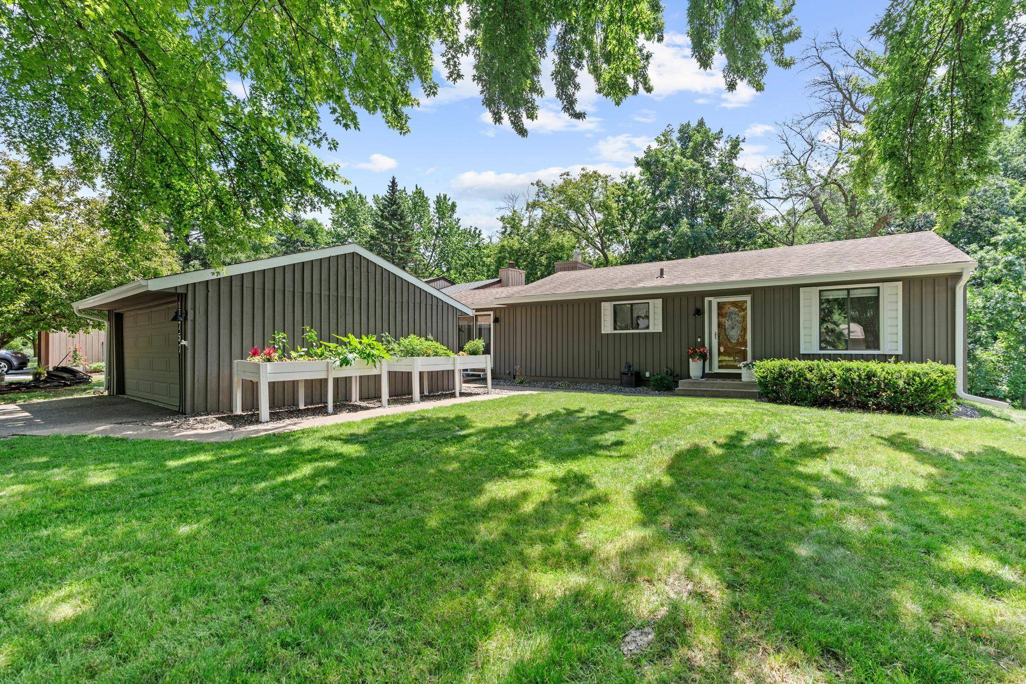 Maple Grove, MN 55369,11757 Red Fox DR