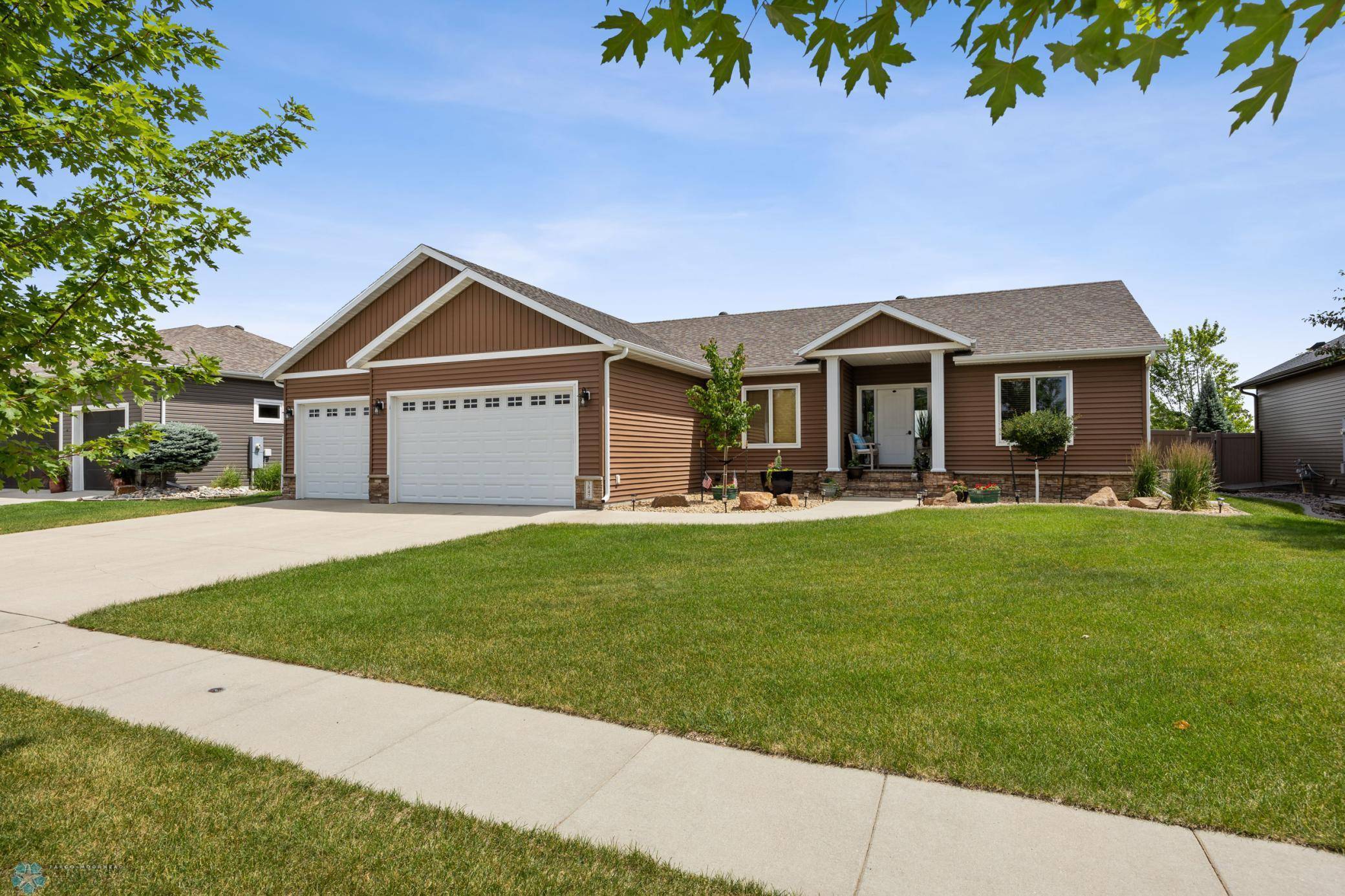 Fargo, ND 58078,3847 Reserve DR E