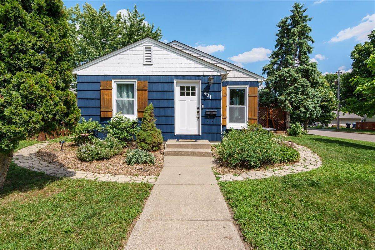 Hopkins, MN 55343,401 15th AVE N