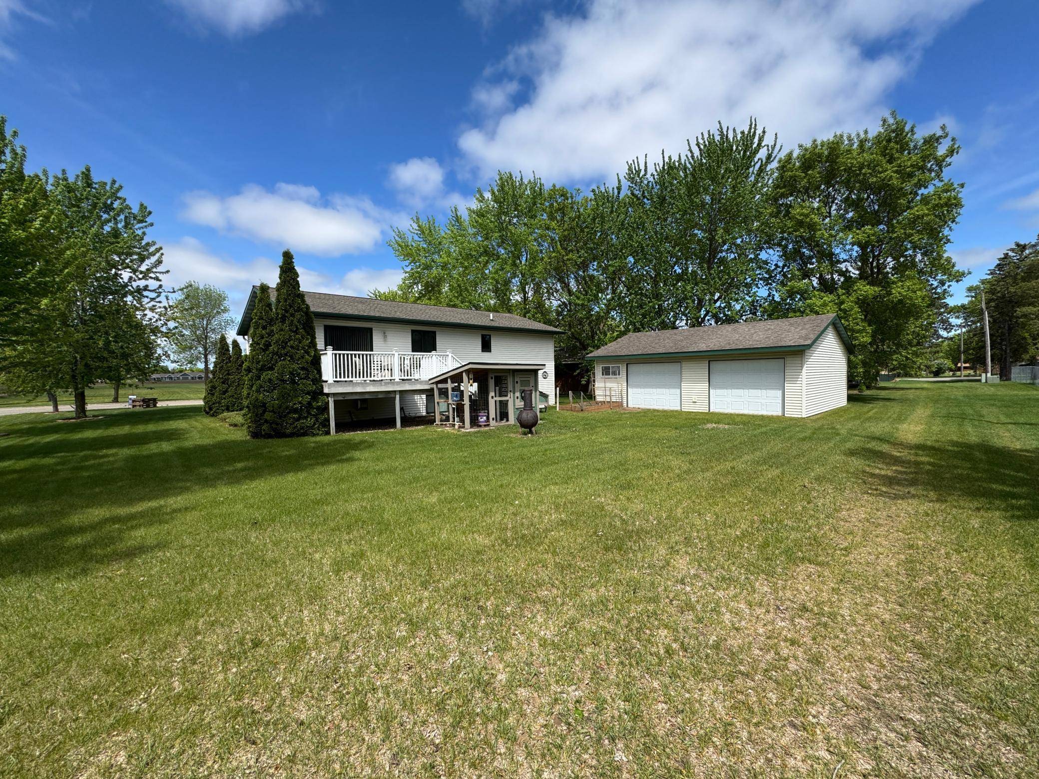 Wadena, MN 56482,1420 4th ST SW