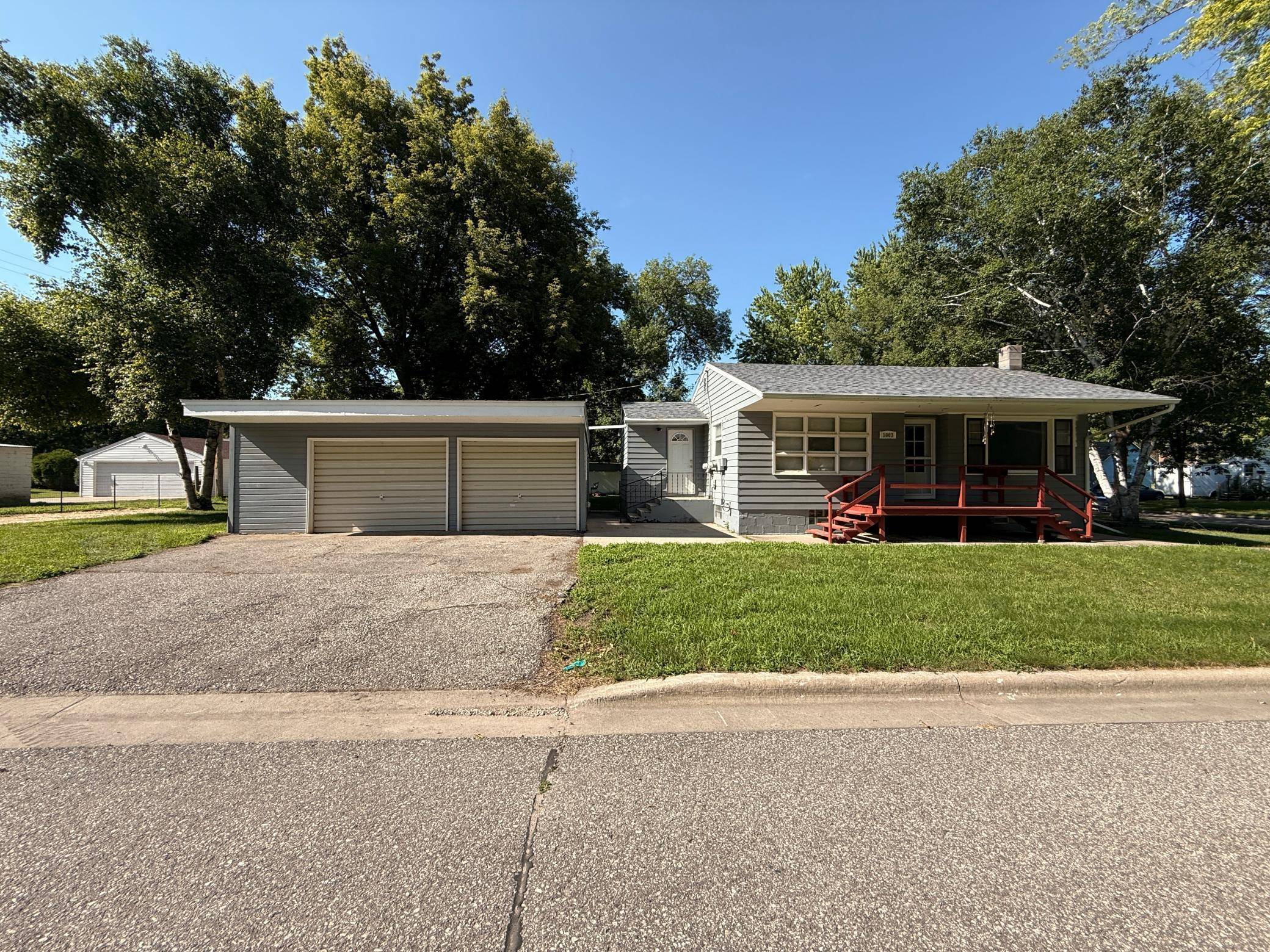 Montevideo, MN 56265,1003 N 6th ST