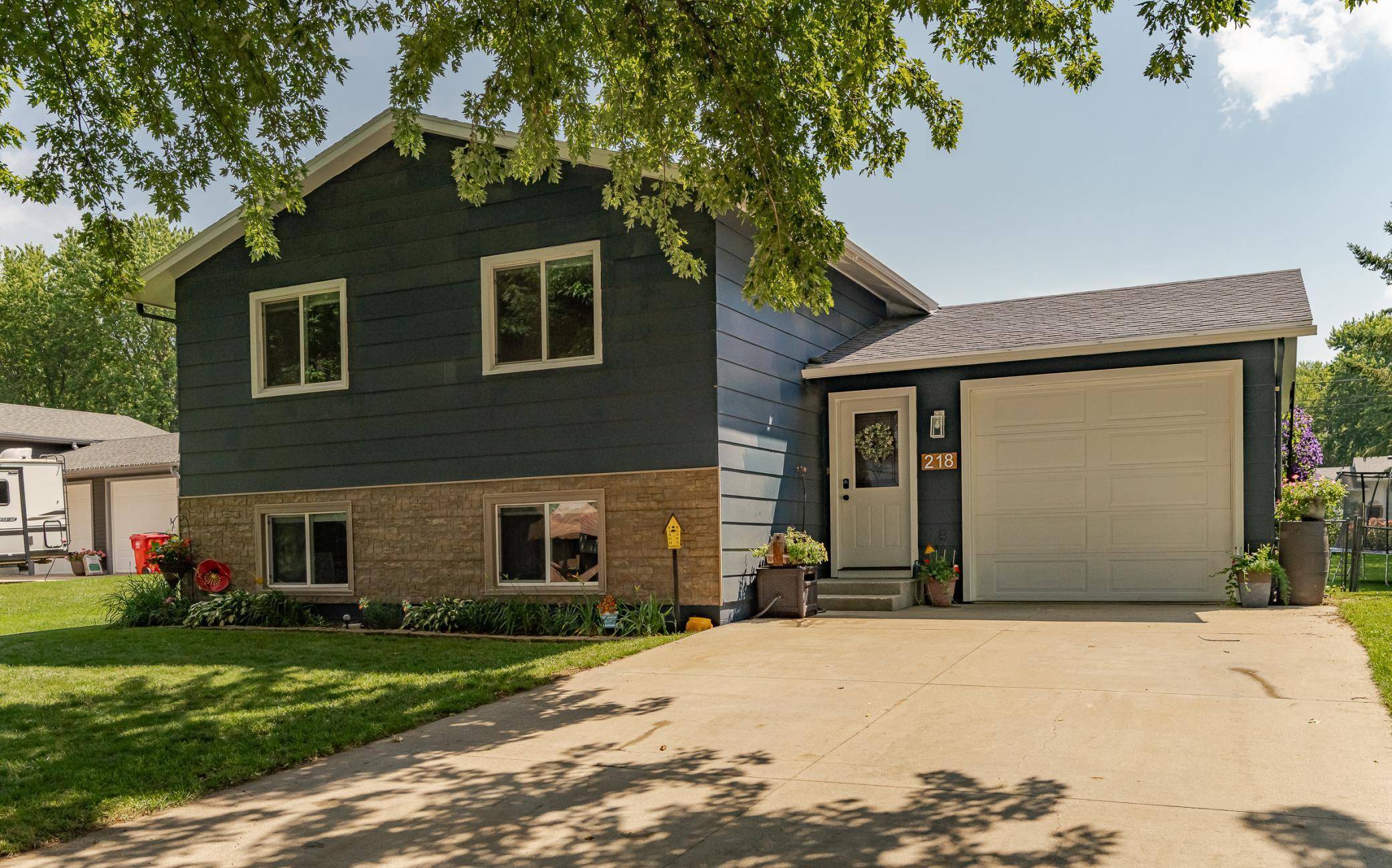 Byron, MN 55920,218 Hilldale CT NW
